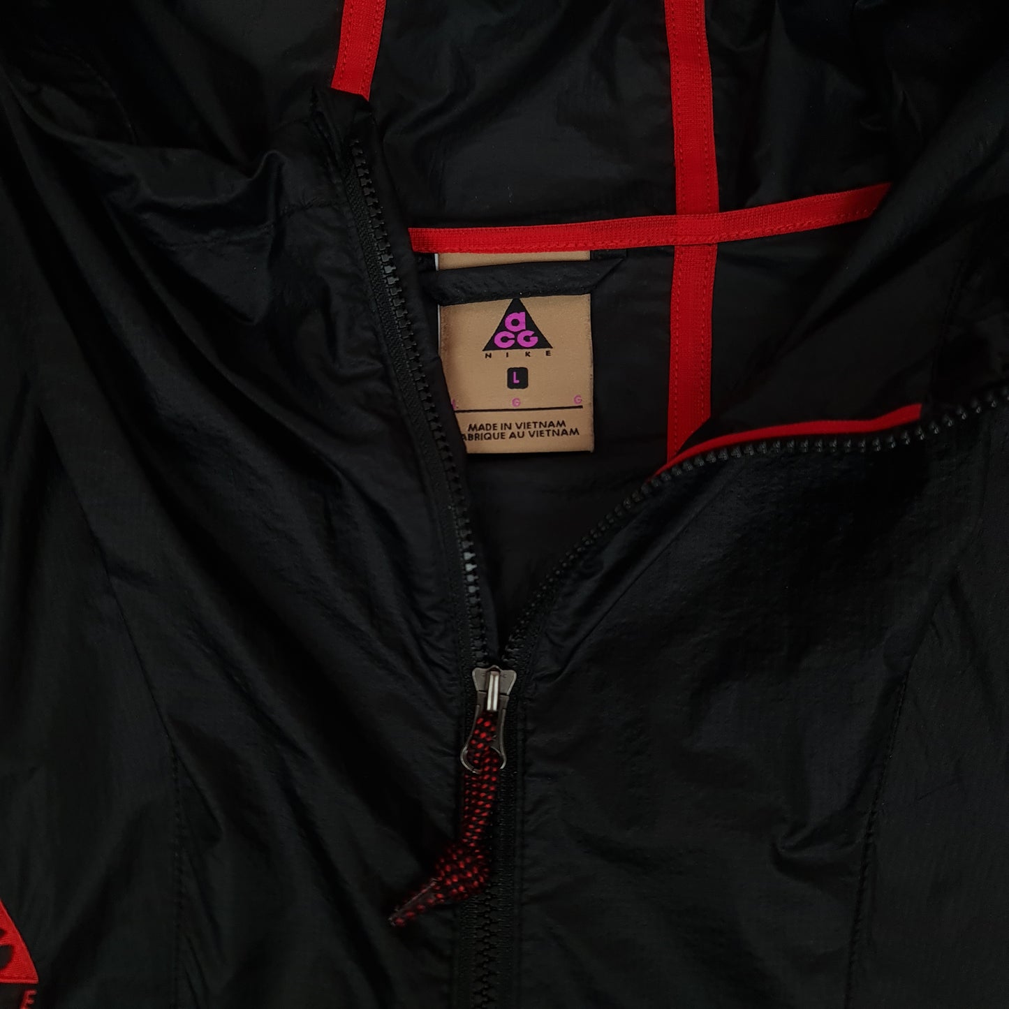 Nike ACG Lightweight Jacket - L