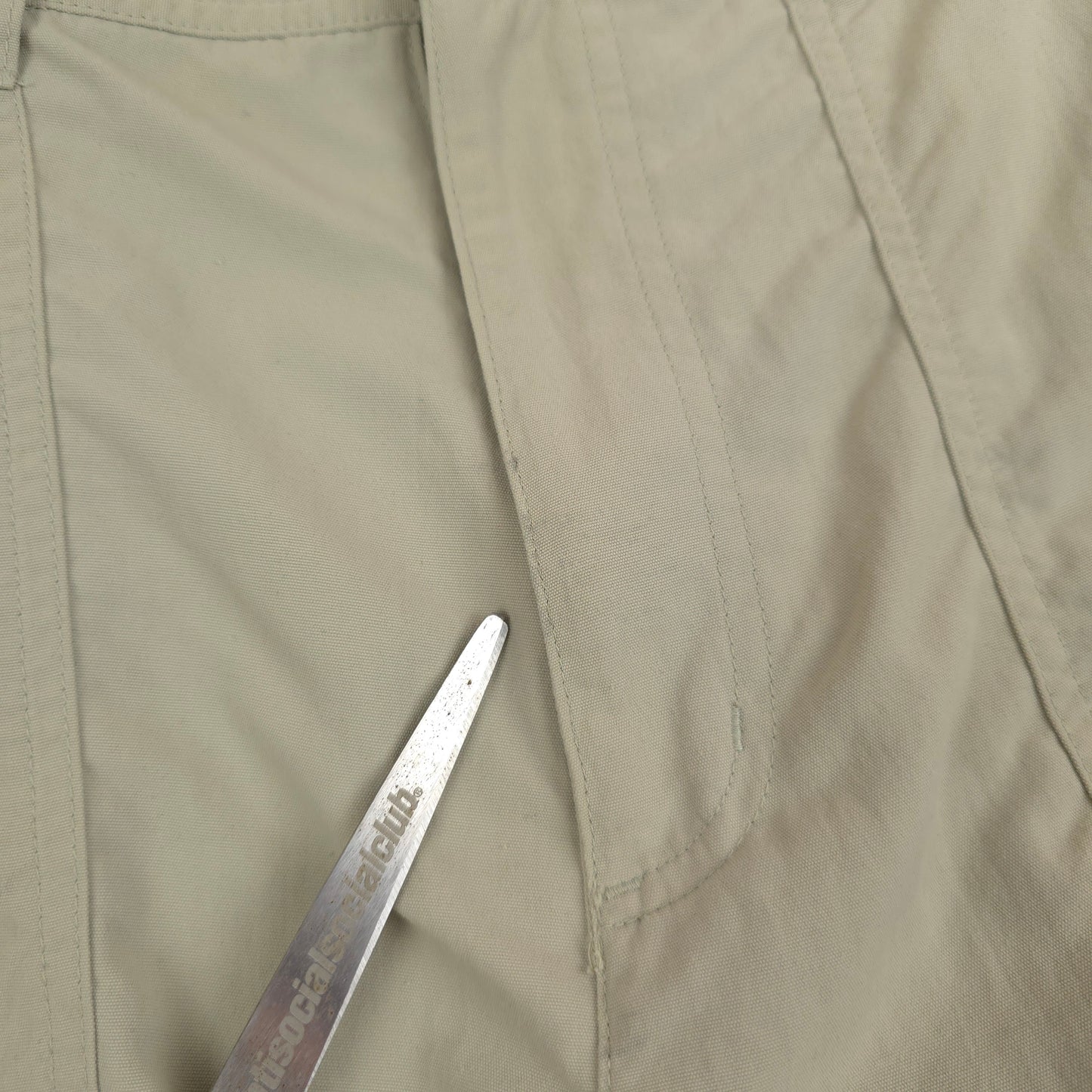 Columbia Titanium Lightweight Cargo Shorts - L