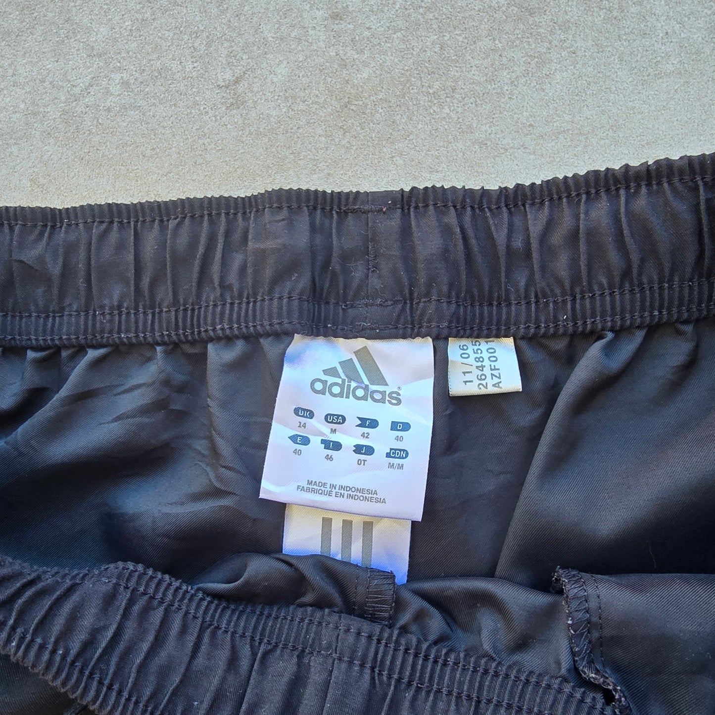 Y2K Adidas Track Pants - WMNS M