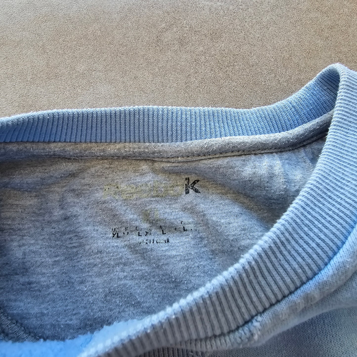 Reebok Spellout Sweatshirt - XL
