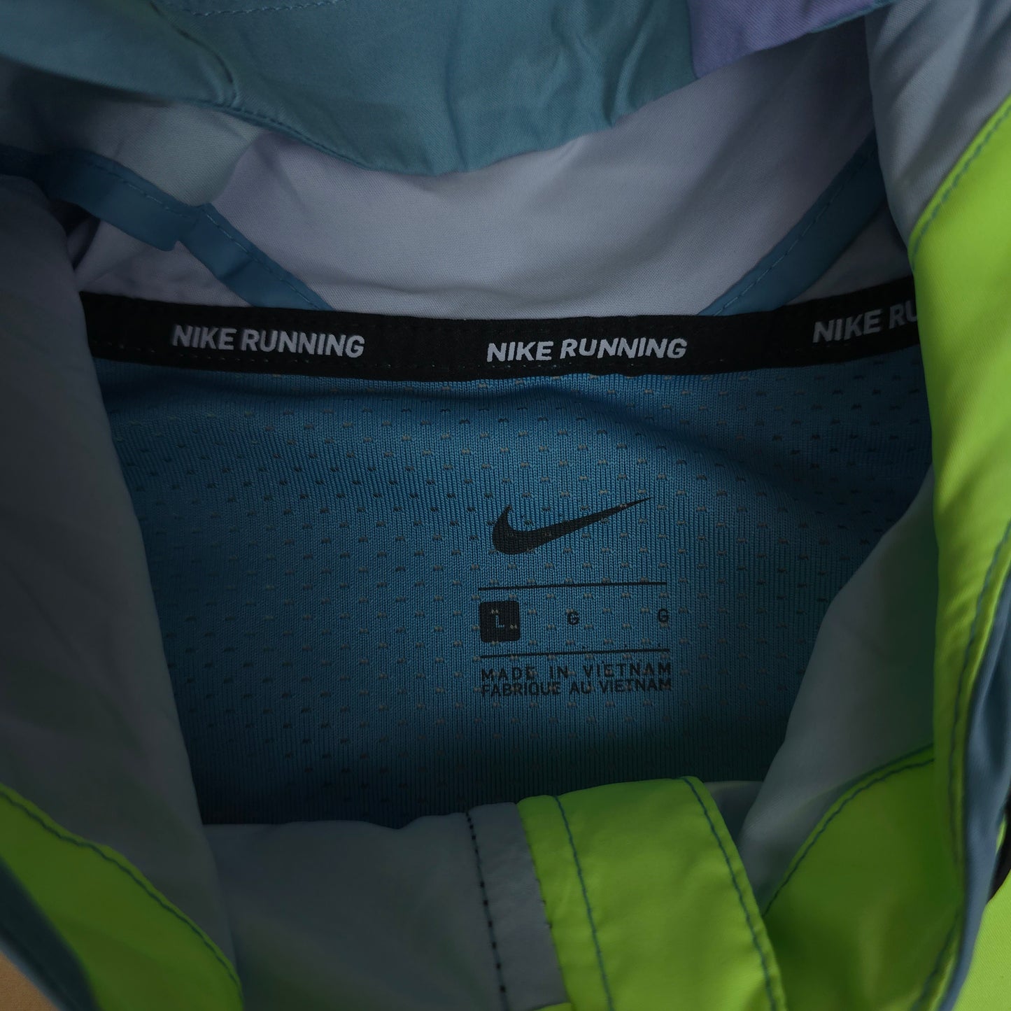 RARE Nike Wild Run Patchwork Jacket - L