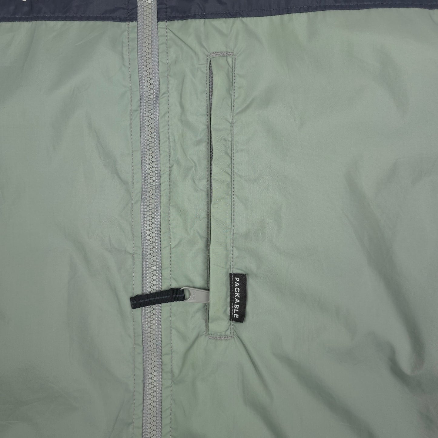 Vintage Columbia Windbreaker Jacket - L