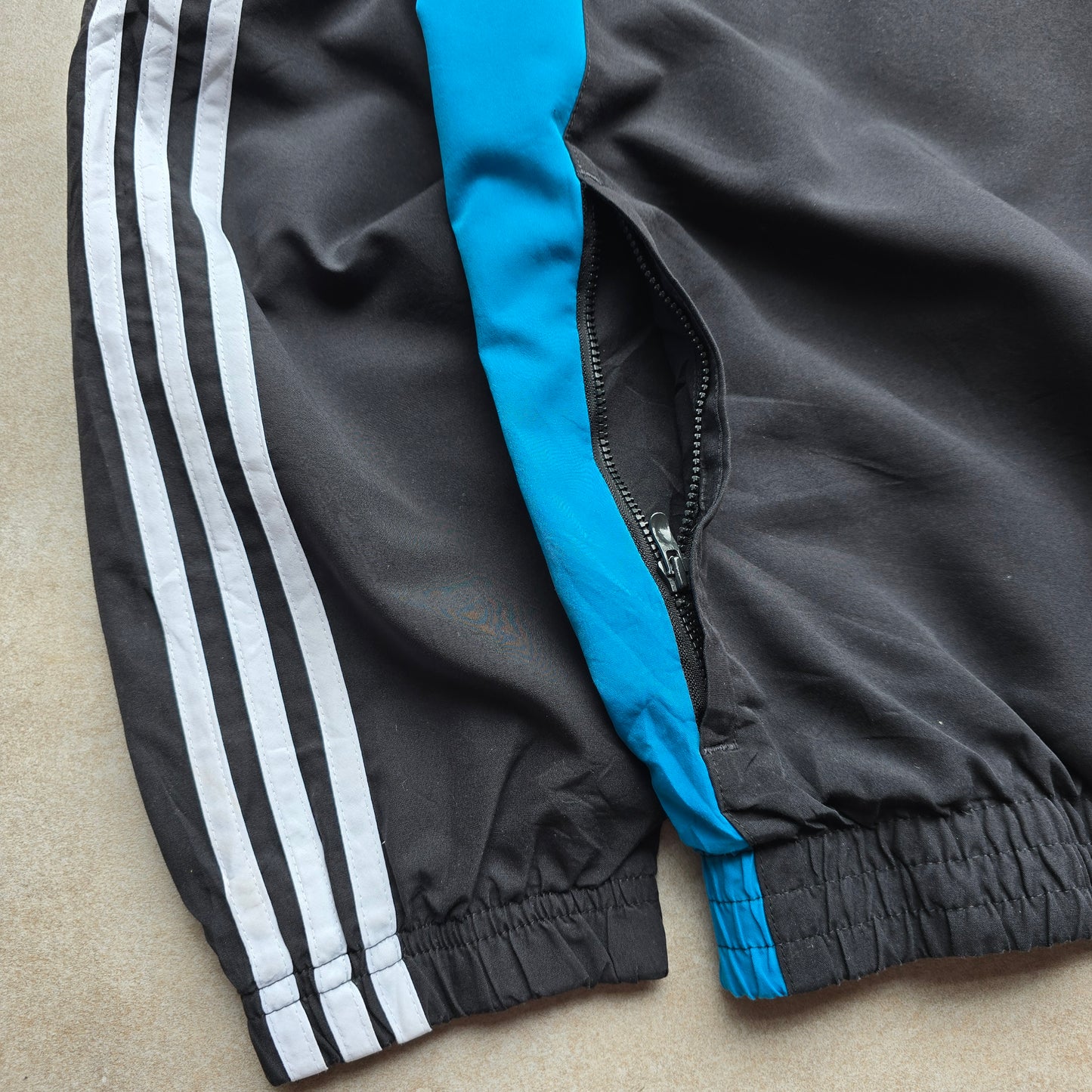 Y2K Adidas Windbreaker Jacket - XL
