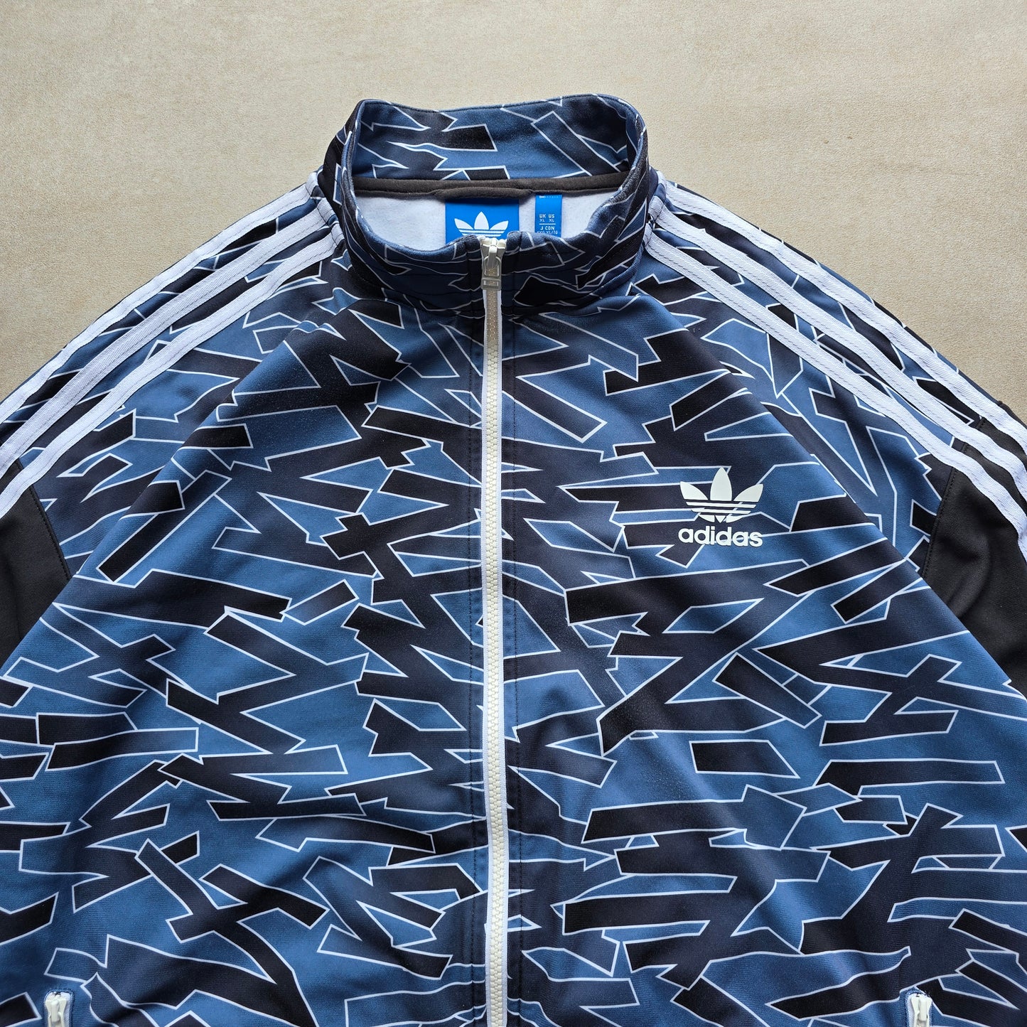 Adidas Shattered Stripe Trefoil Track Jacket - L/XL