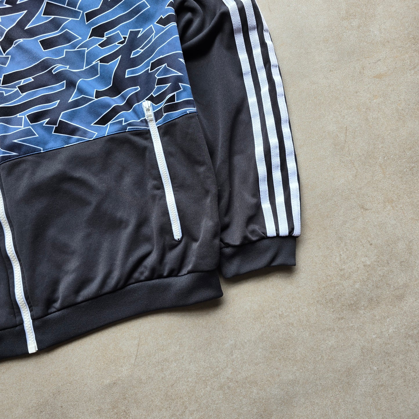 Adidas Shattered Stripe Trefoil Track Jacket - L/XL