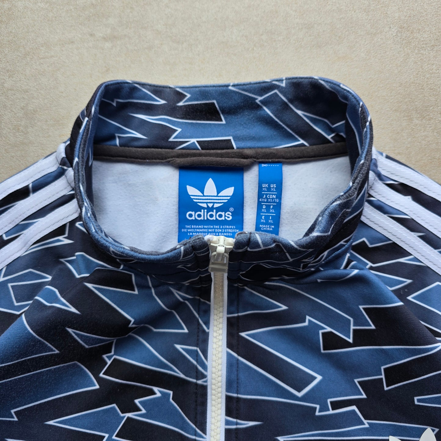 Adidas Shattered Stripe Trefoil Track Jacket - L/XL