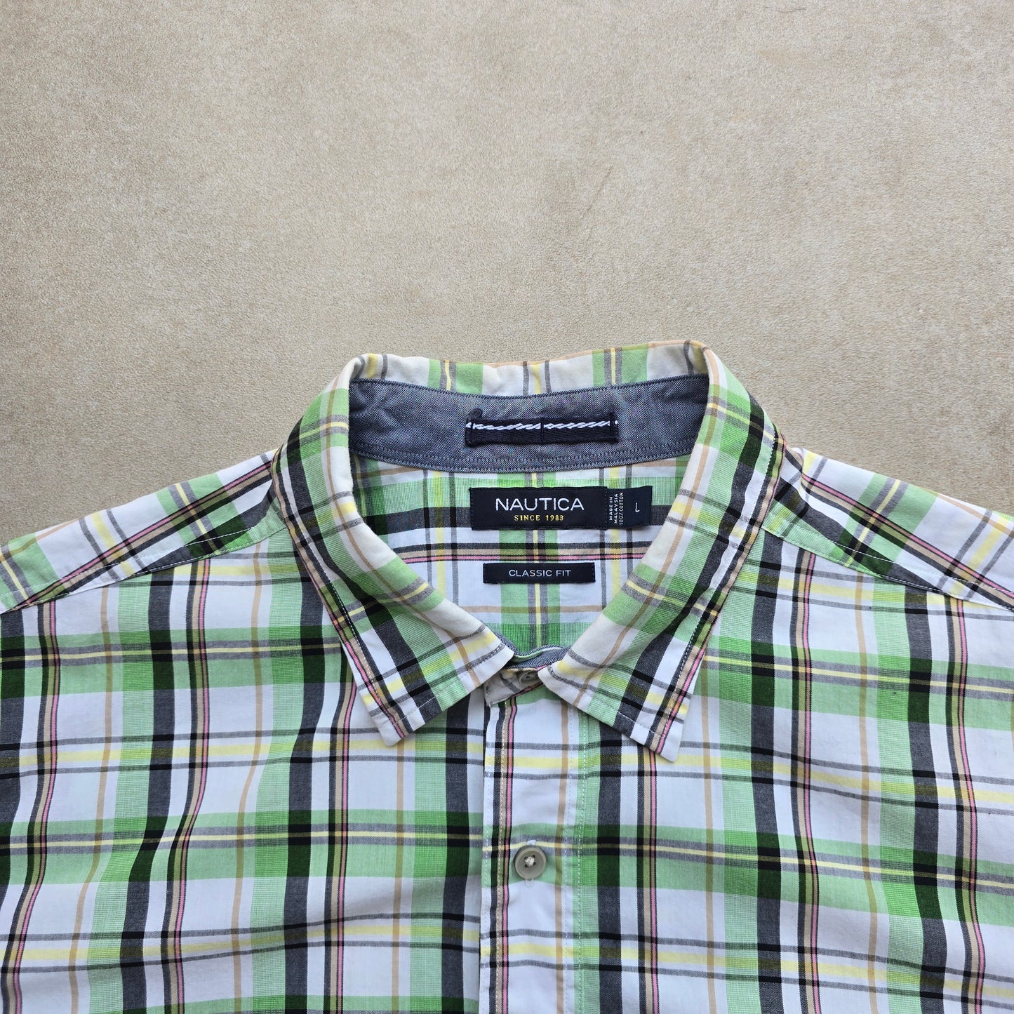 Nautica Plaid Short Sleeve Button Up Shirt - L