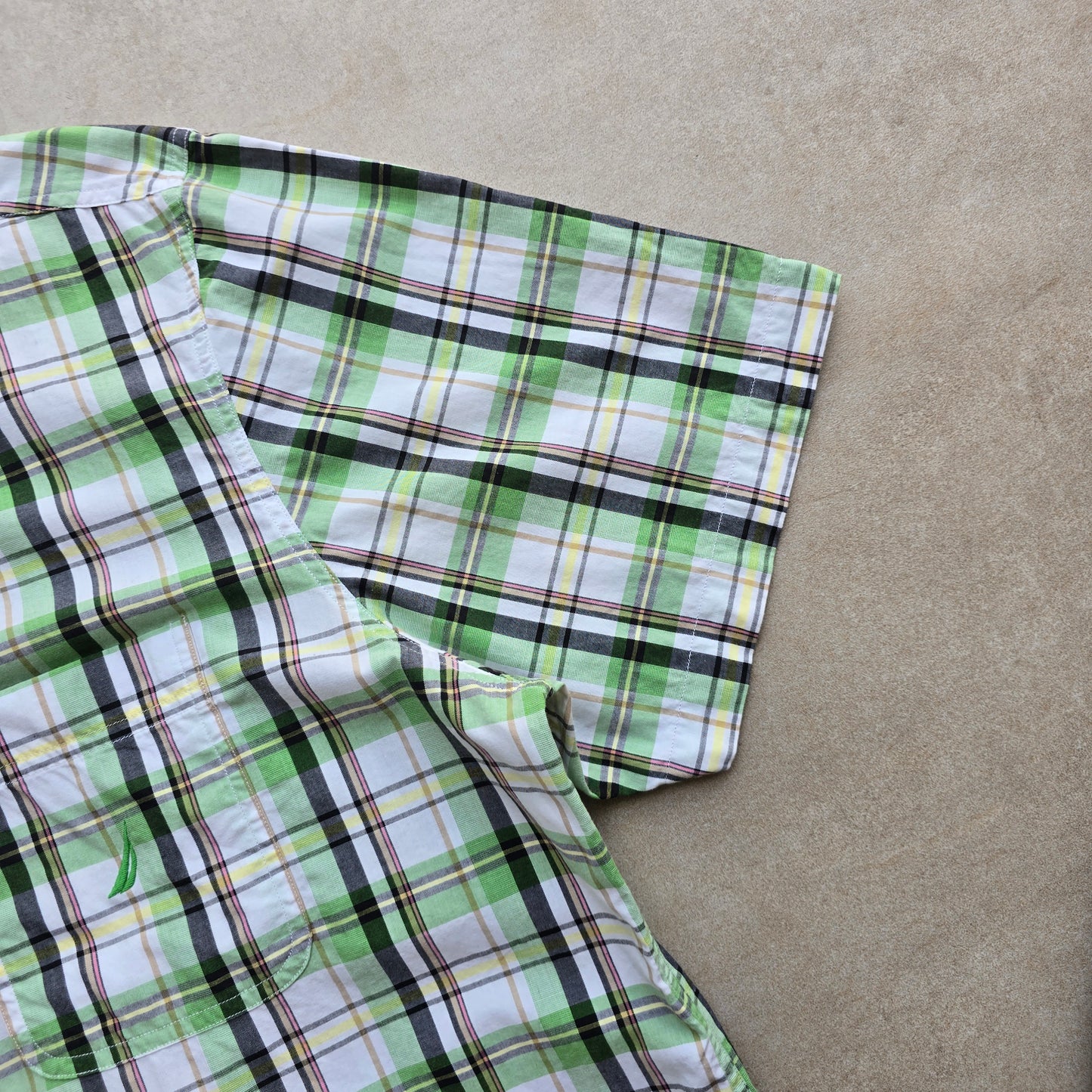 Nautica Plaid Short Sleeve Button Up Shirt - L