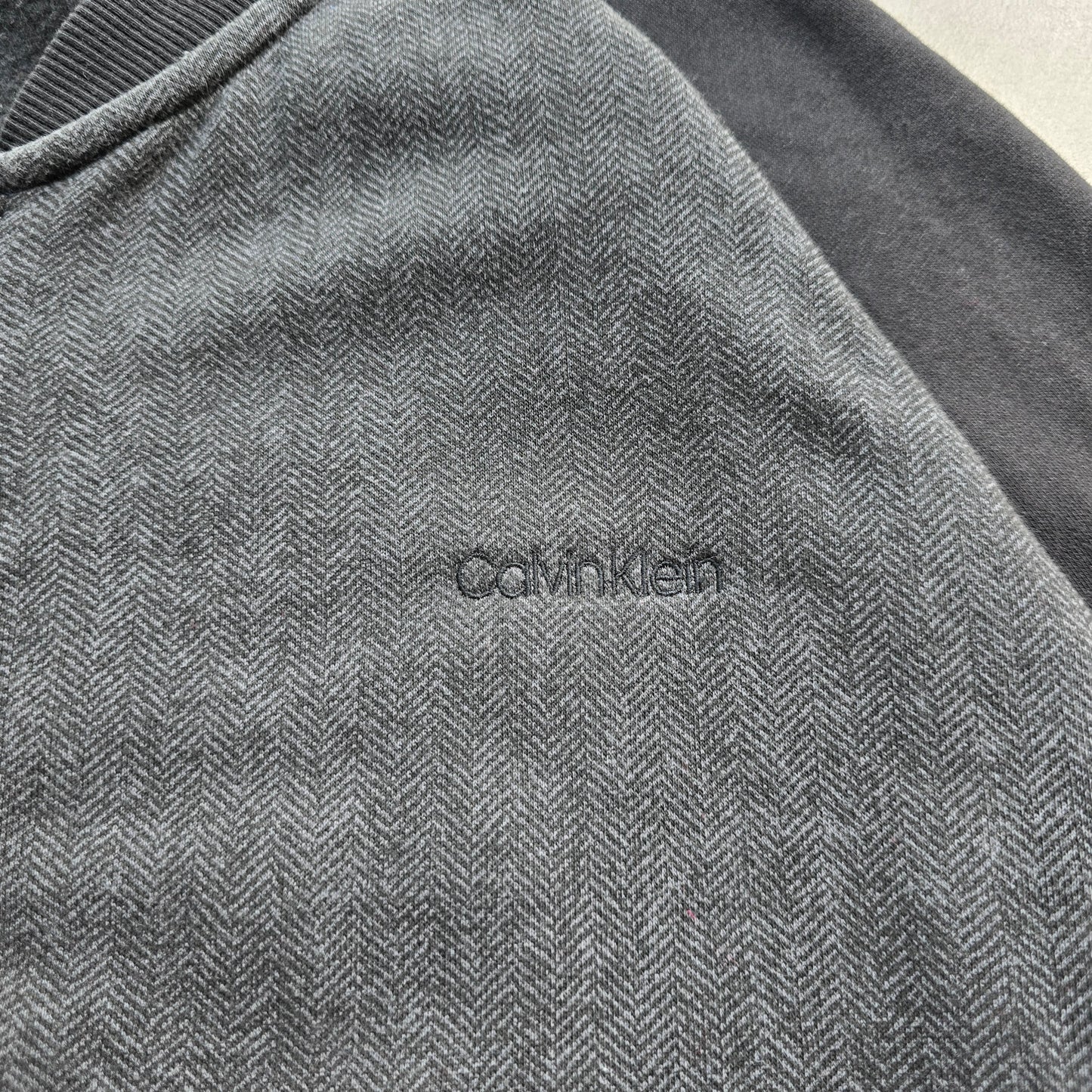 Calvin Klein Full Zip Sweatshirt - XL
