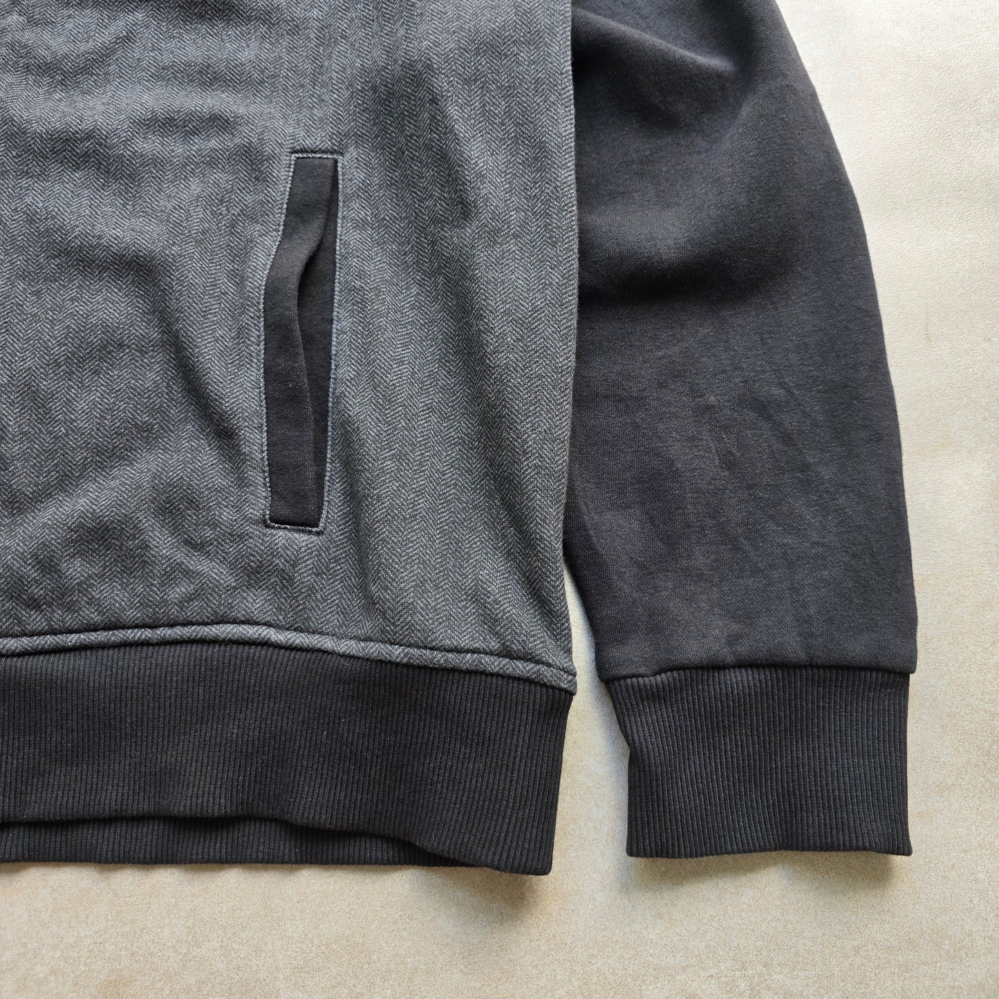 Calvin Klein Full Zip Sweatshirt - XL