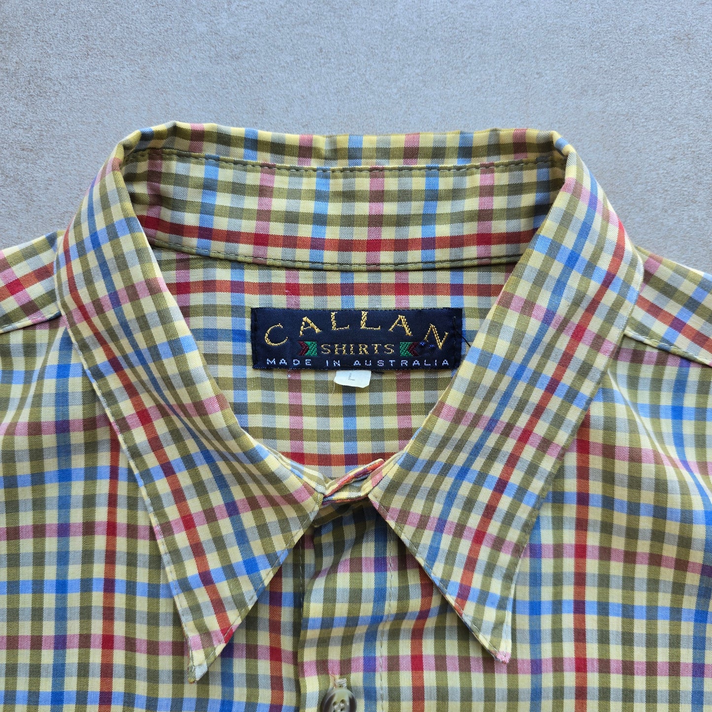 Vintage Check Short Sleeve Button Up Shirt - L