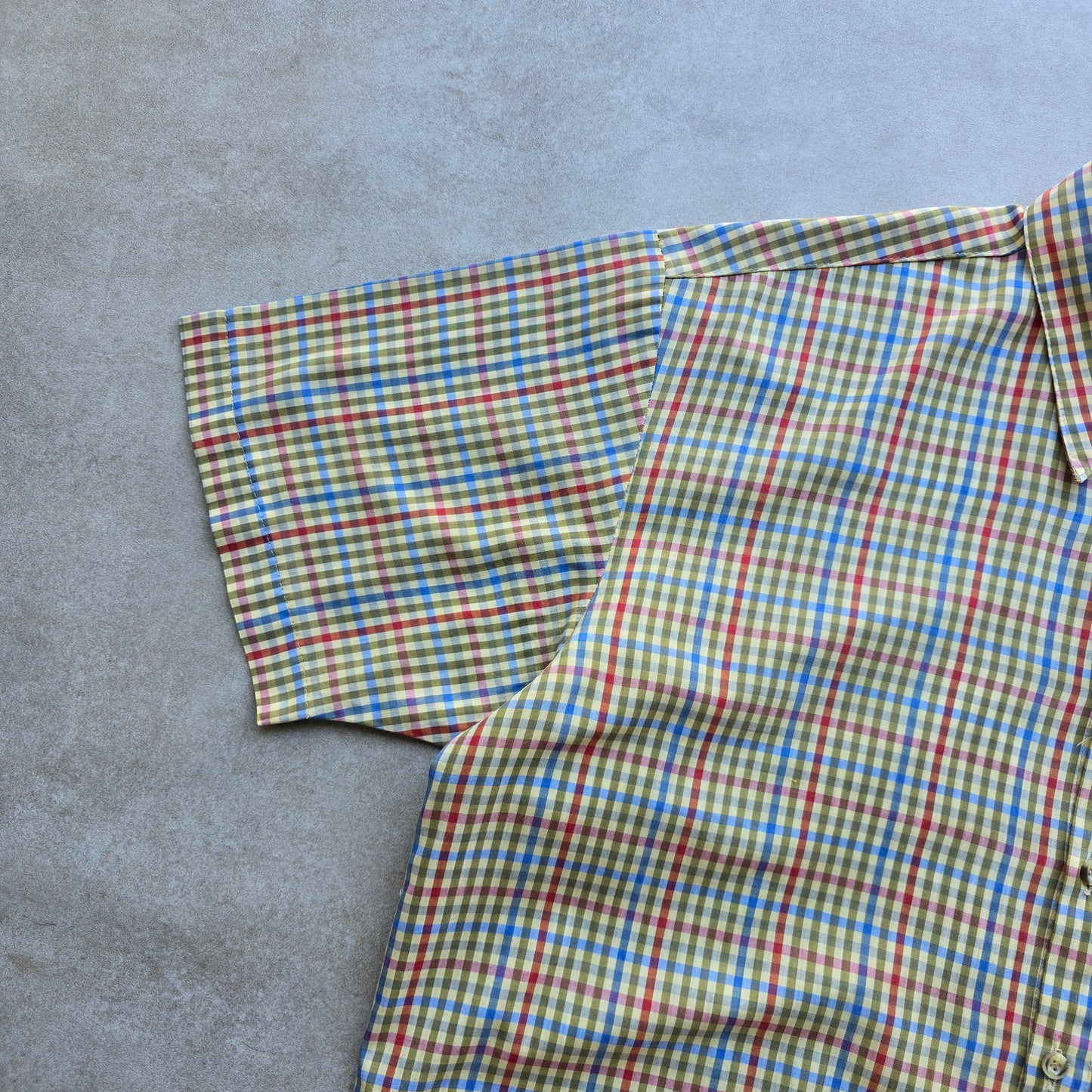 Vintage Check Short Sleeve Button Up Shirt - L