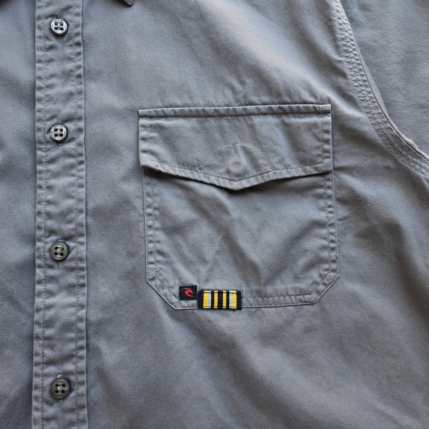 Y2K Rip Curl Short Sleeve Button Up Shirt - L