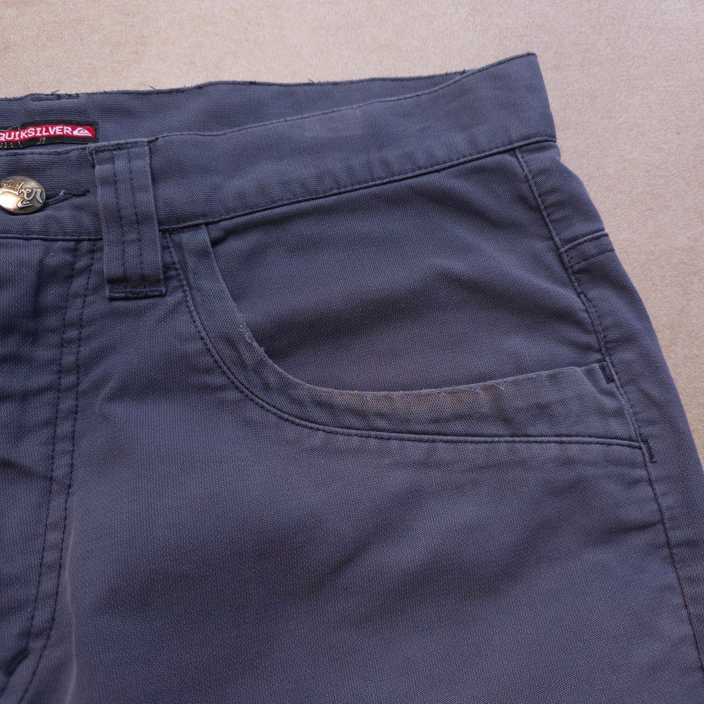 Y2K Quiksilver Faded Embroidered Shorts - 32