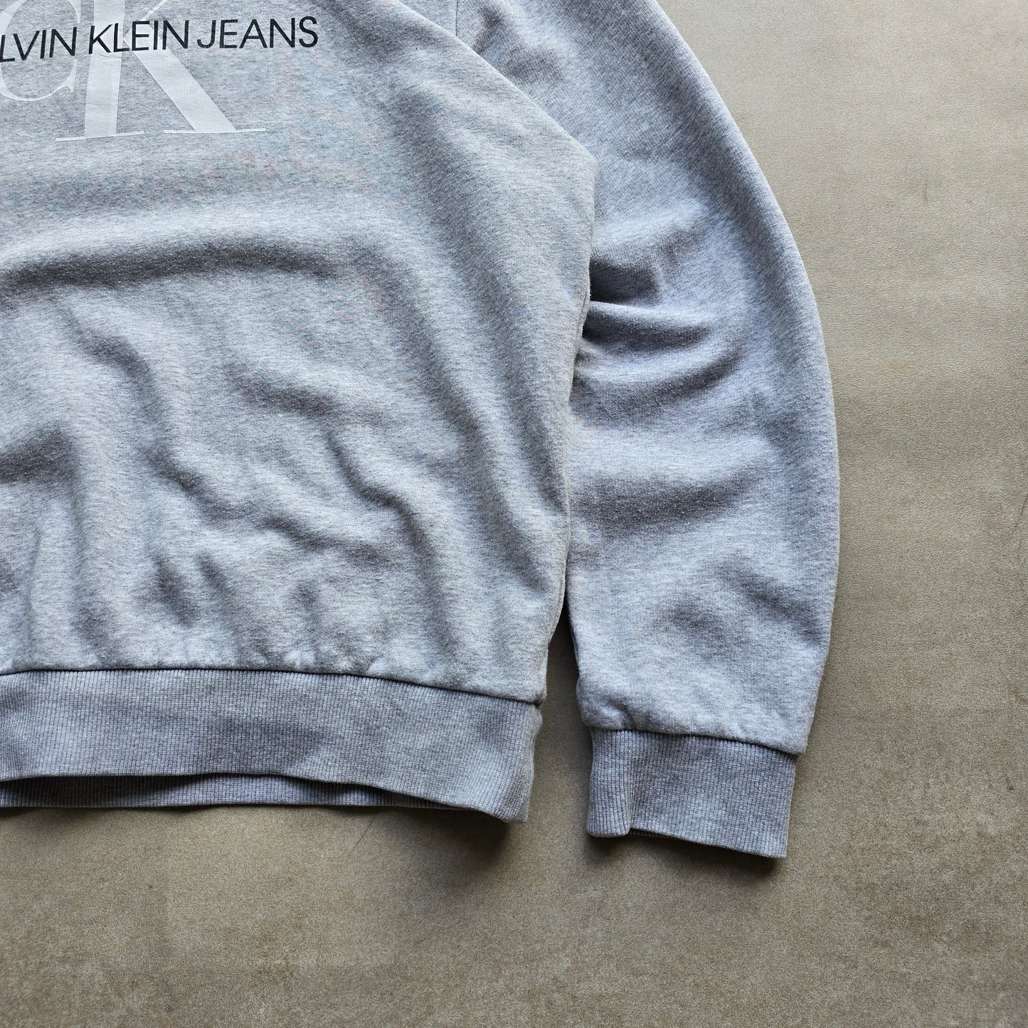 Calvin Klein Sweatshirt - L