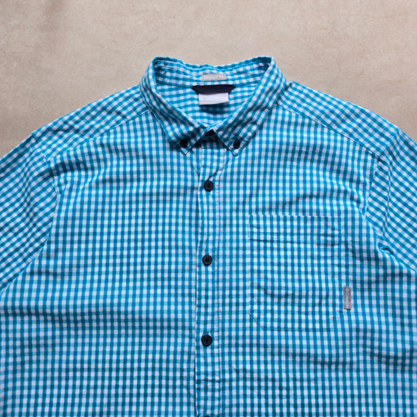 Columbia Check Short Sleeve Button Up Shirt - M/L
