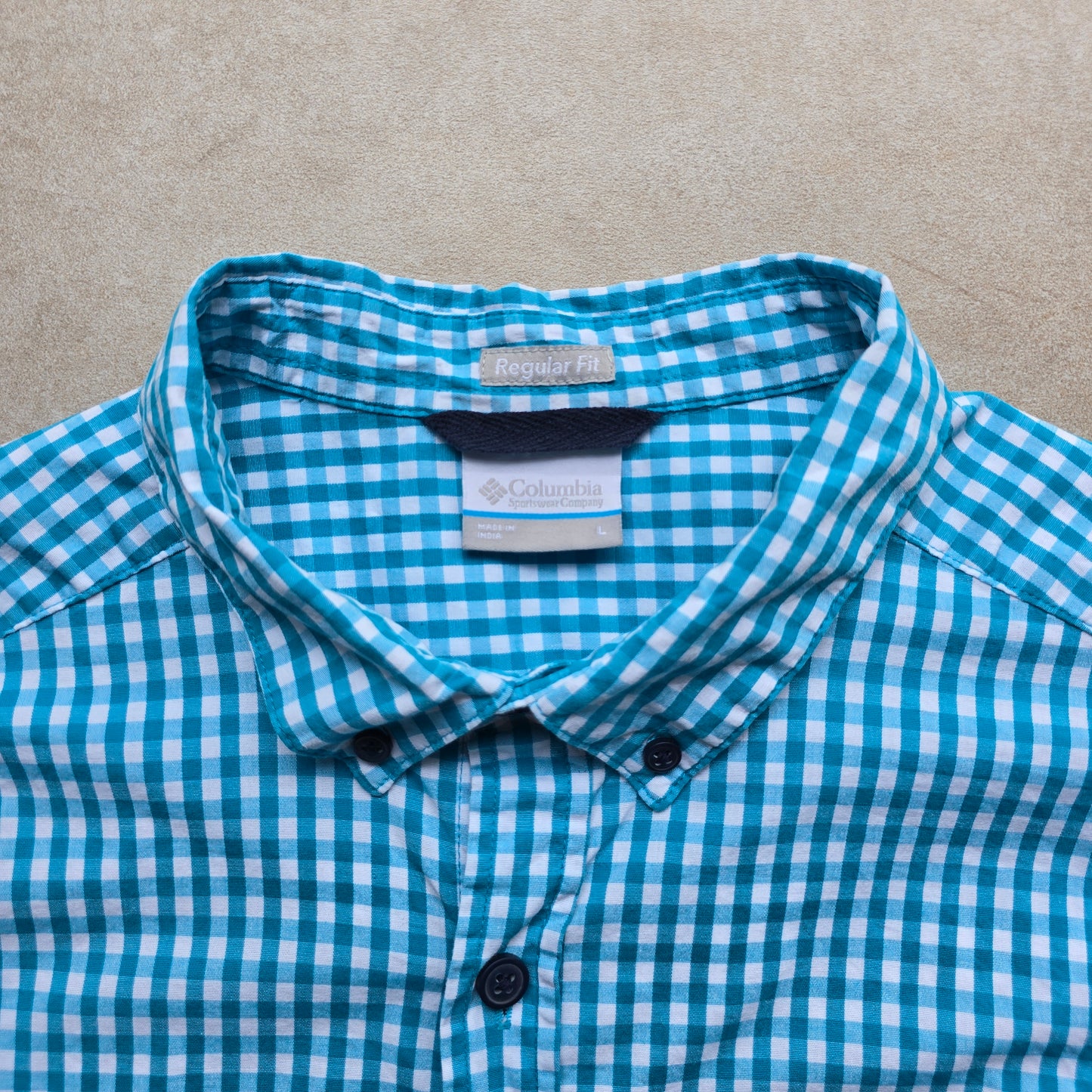 Columbia Check Short Sleeve Button Up Shirt - M/L