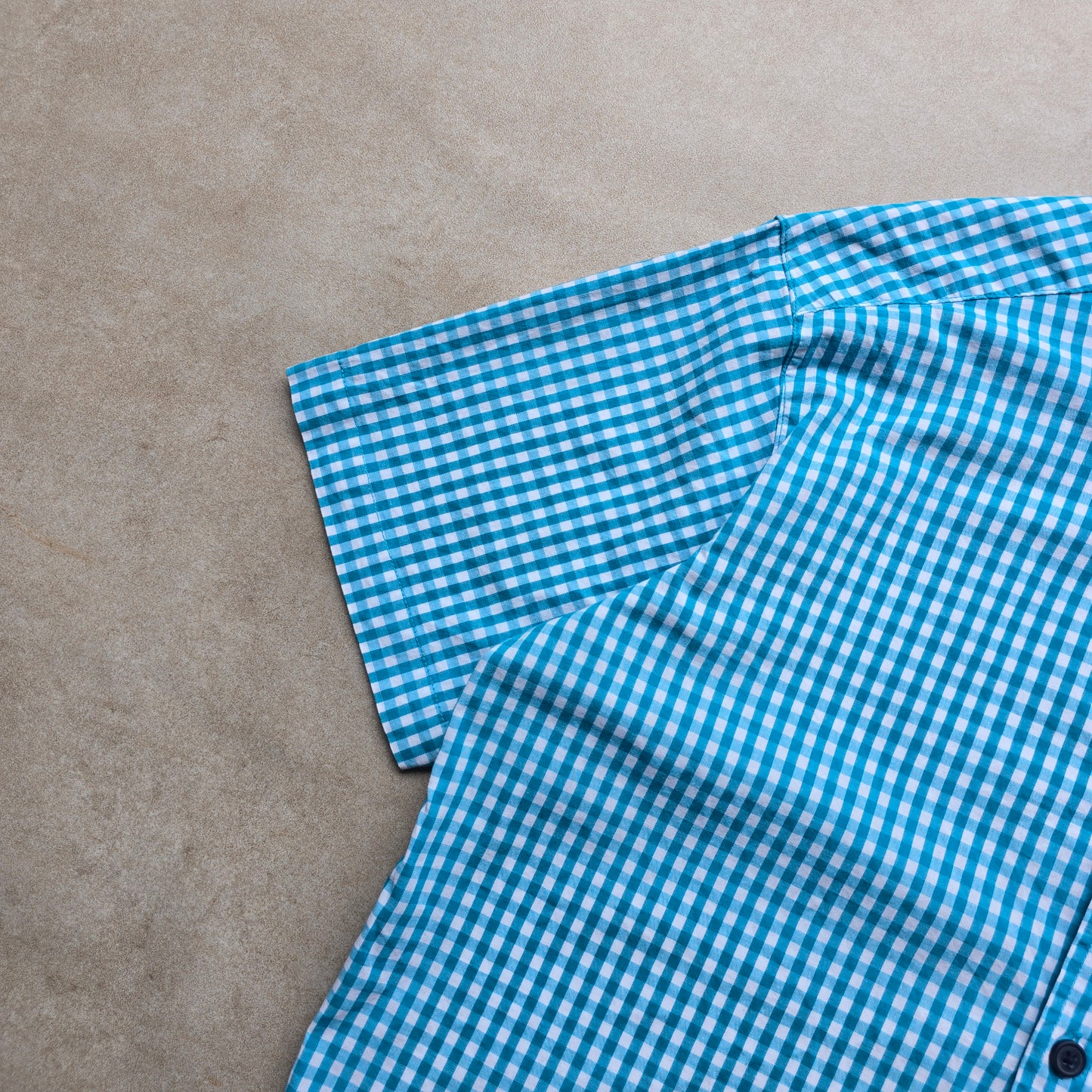 Columbia Check Short Sleeve Button Up Shirt - M/L