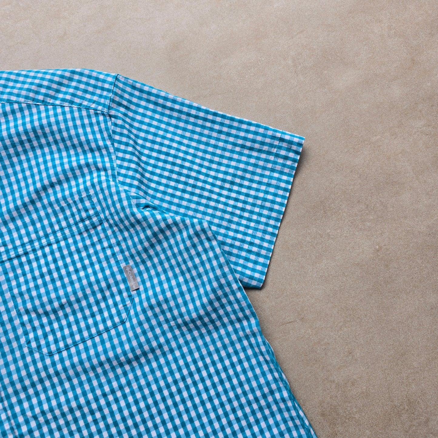 Columbia Check Short Sleeve Button Up Shirt - M/L