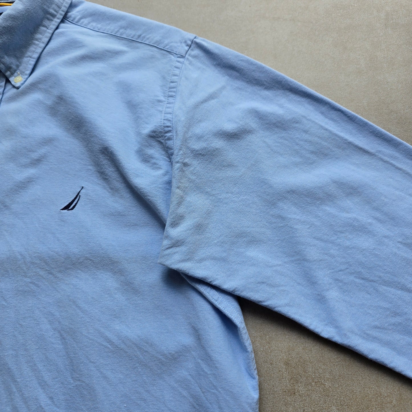 Nautica Long Sleeve Button Up Shirt - M