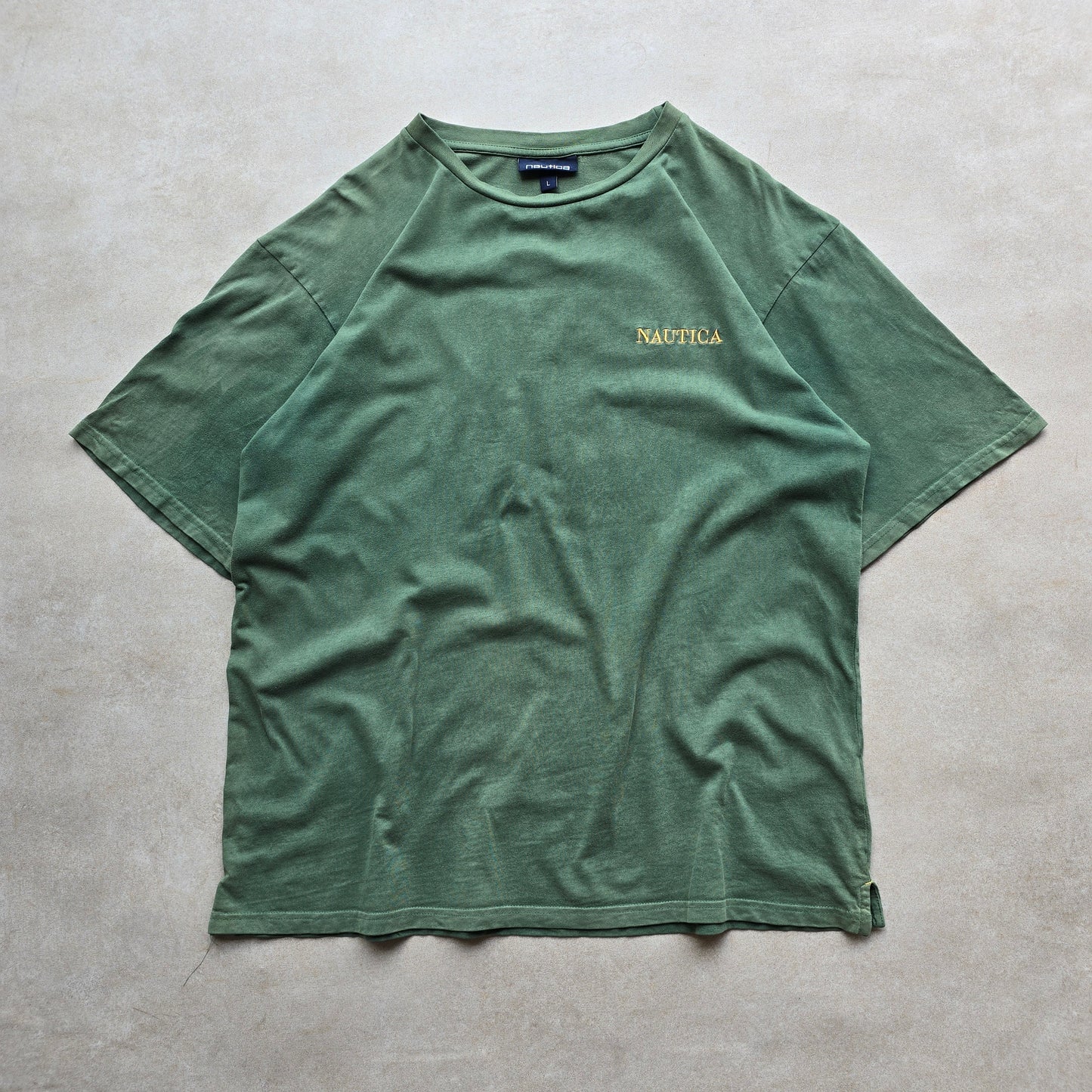 Nautica Faded Boat Tee - L