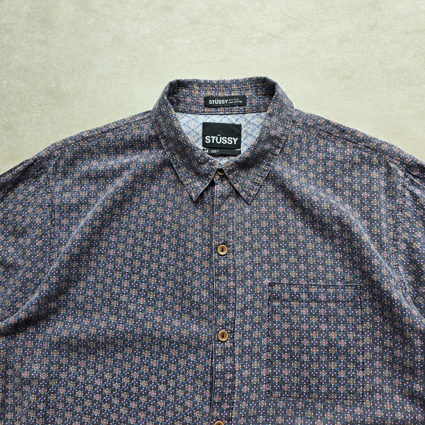 Stussy Short Sleeve Button Up Shirt - M