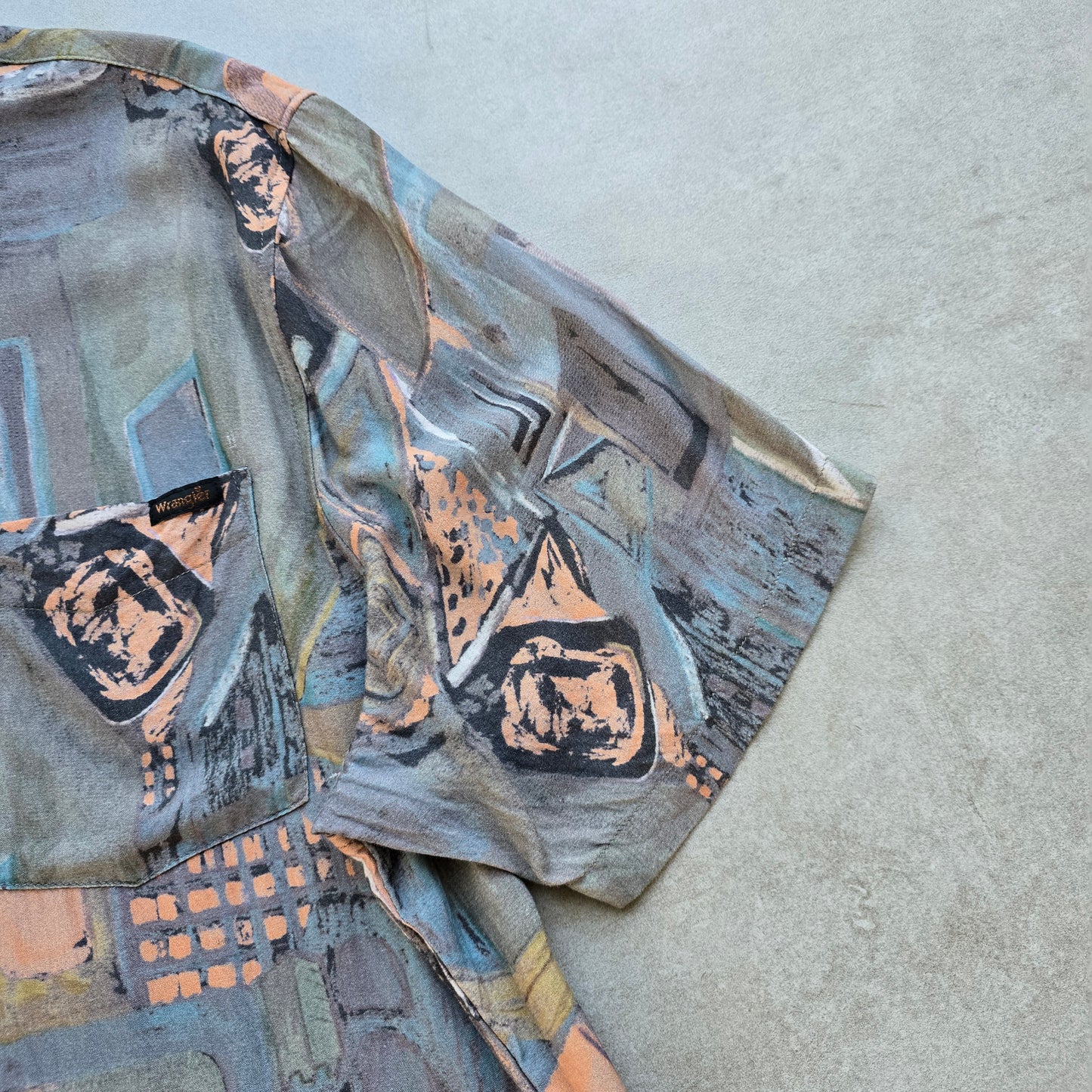 Wrangler Abstract Button Up Shirt - XL