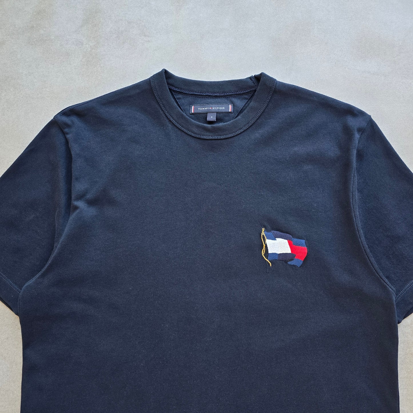 Tommy Hilfiger Embroidered Flag Tee - S