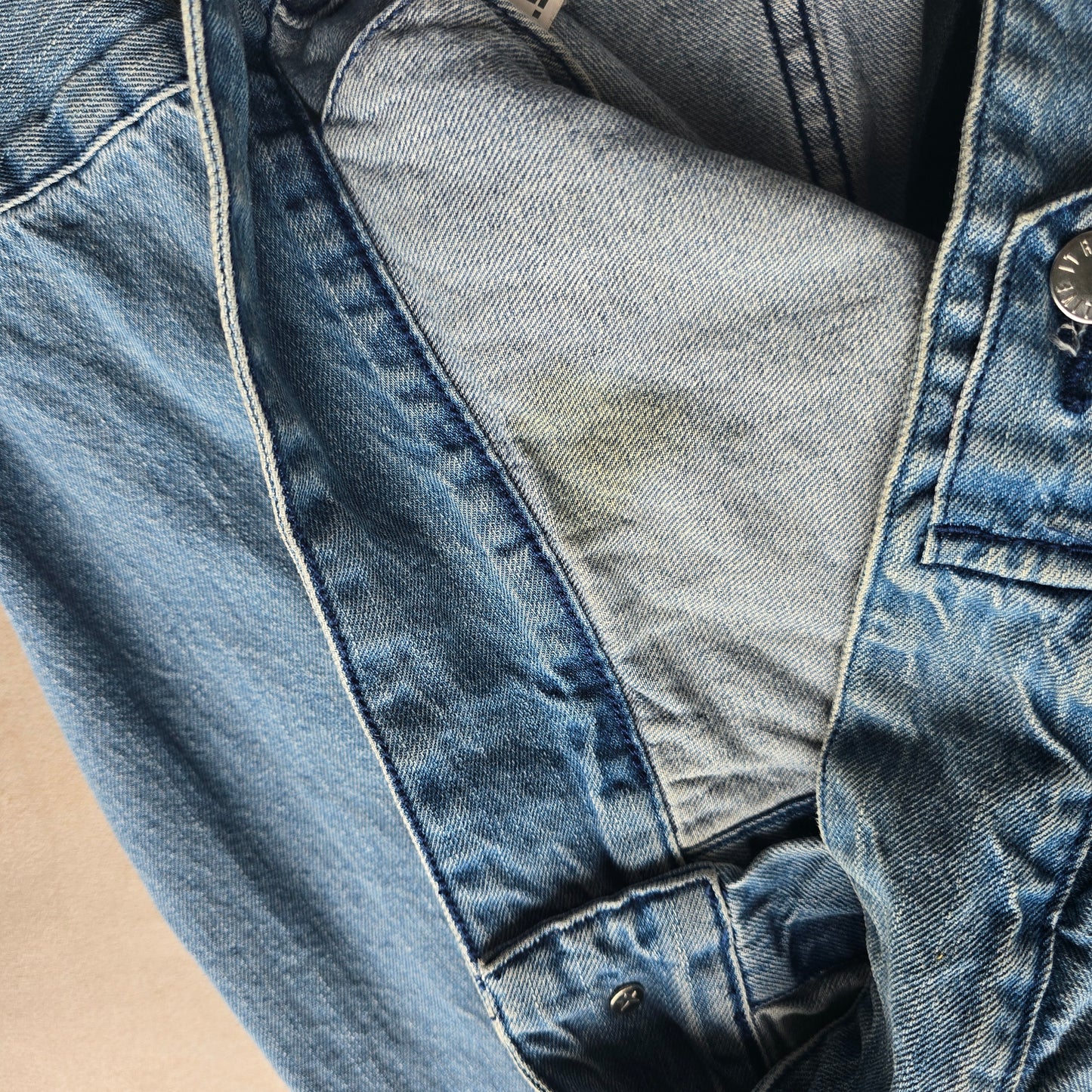 Izzue Denim Jacket - M