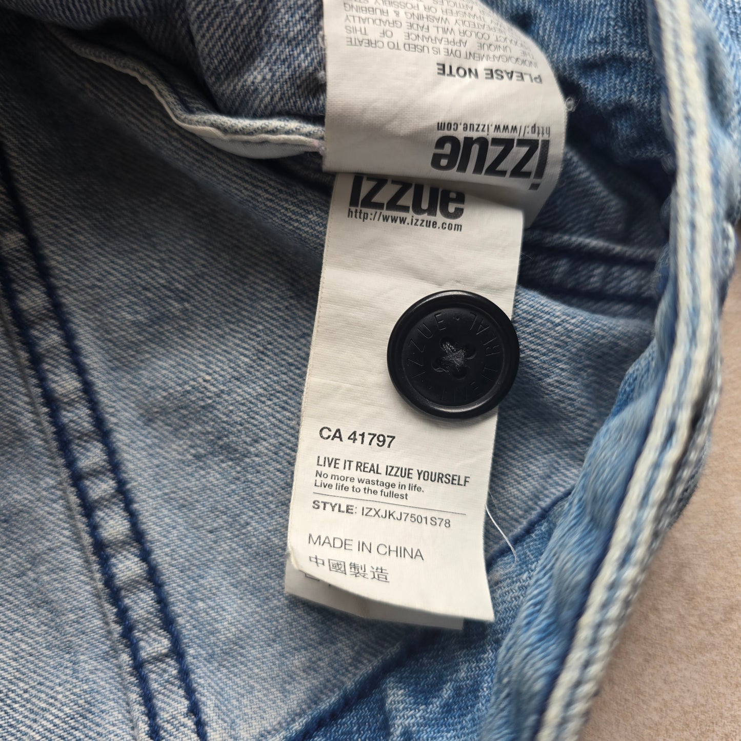 Izzue Denim Jacket - M