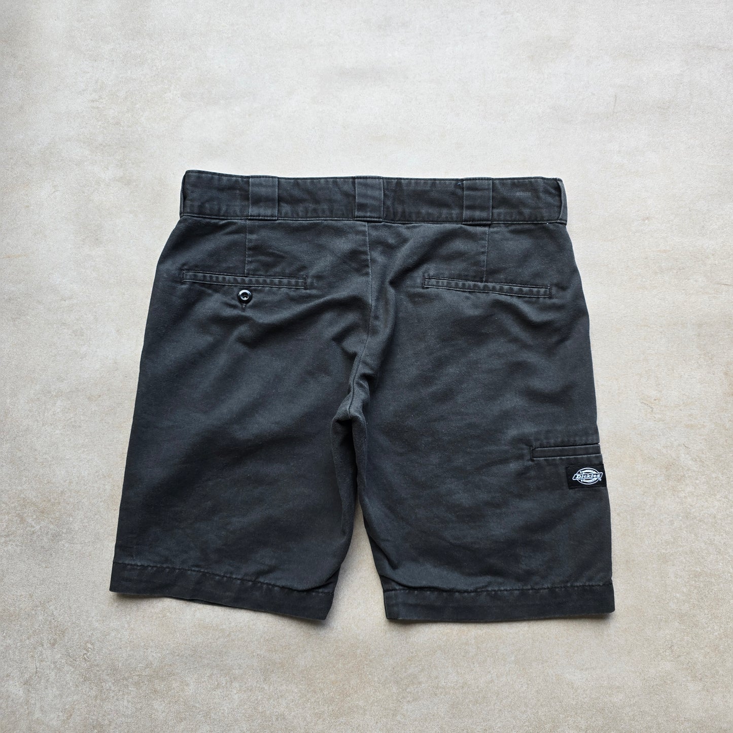 Dickies Skinny Straight Shorts - 32