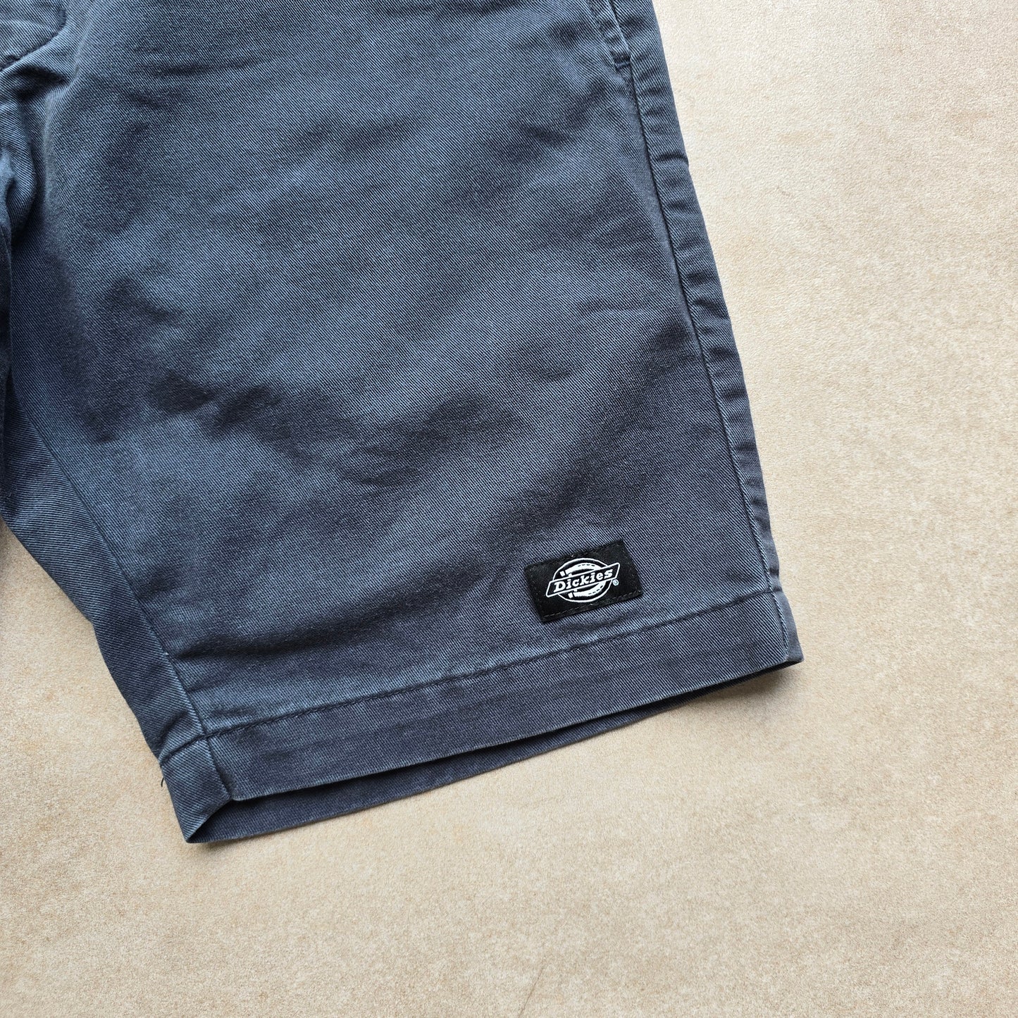 Dickies Skinny Straight Shorts - 32