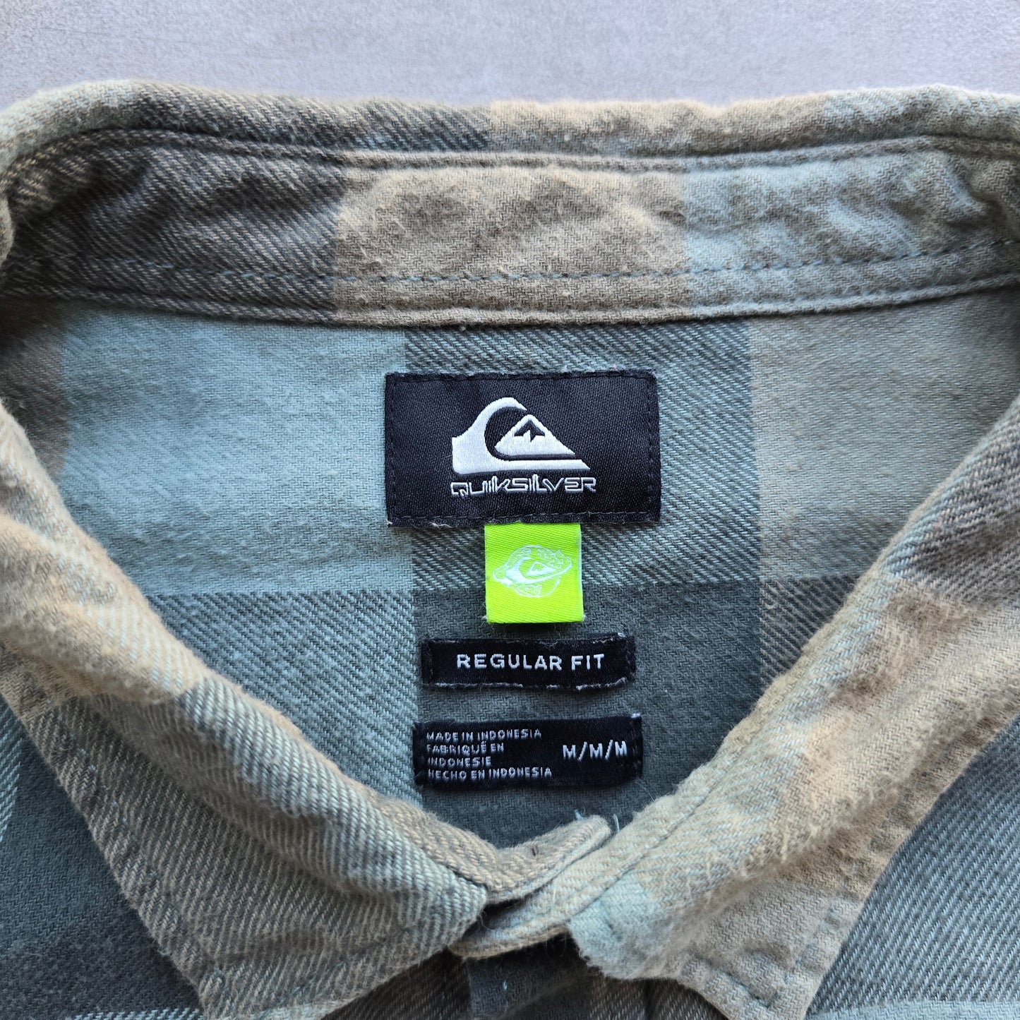 Quiksilver Flannel Button Up Shirt - M