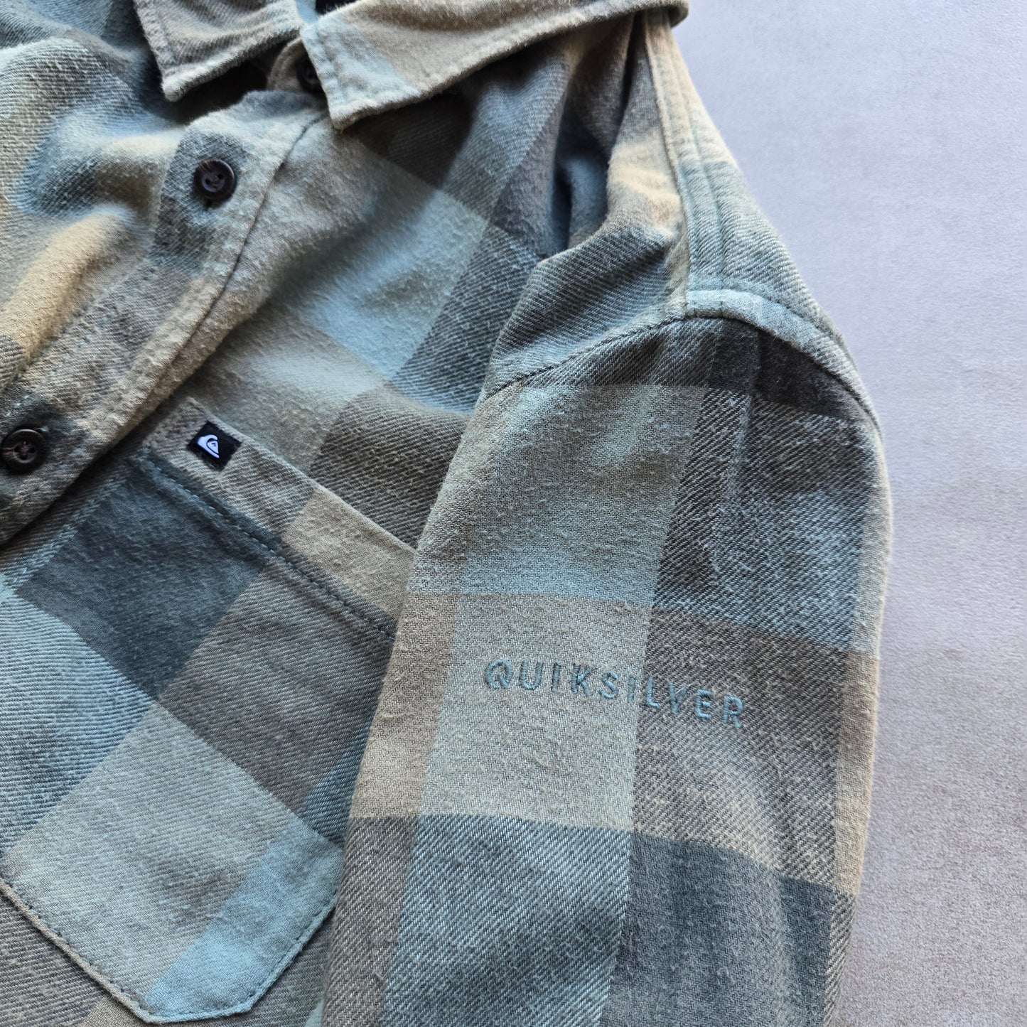 Quiksilver Flannel Button Up Shirt - M