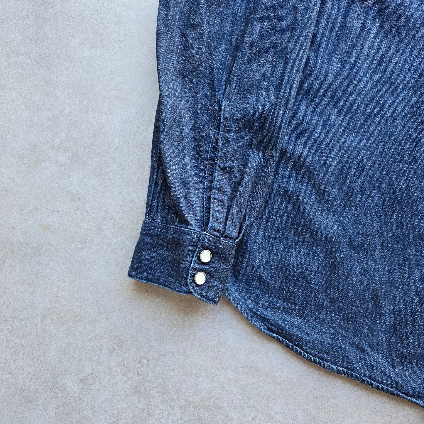 Levi's Pearl Snap Long Sleeve Denim Shirt - L
