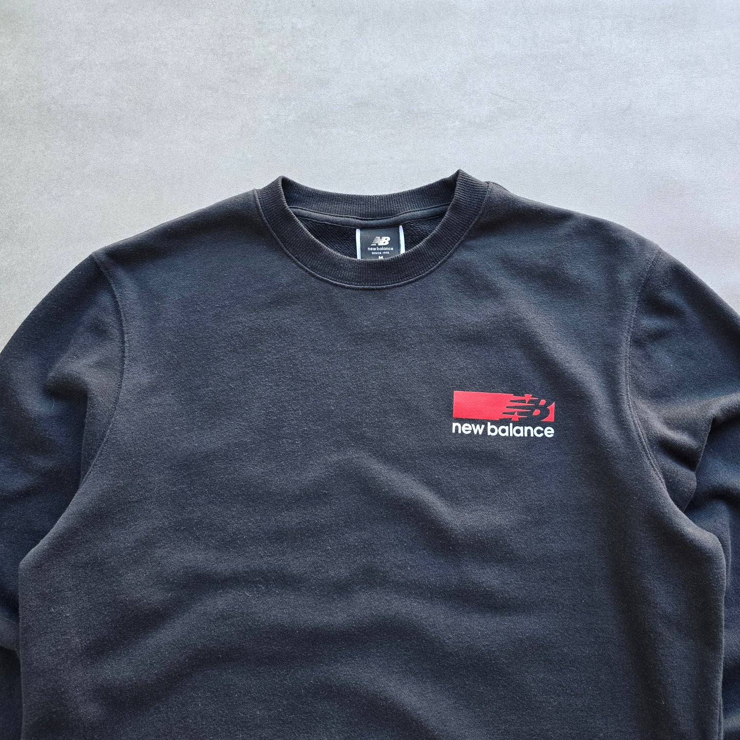 New Balance Sweatshirt - M