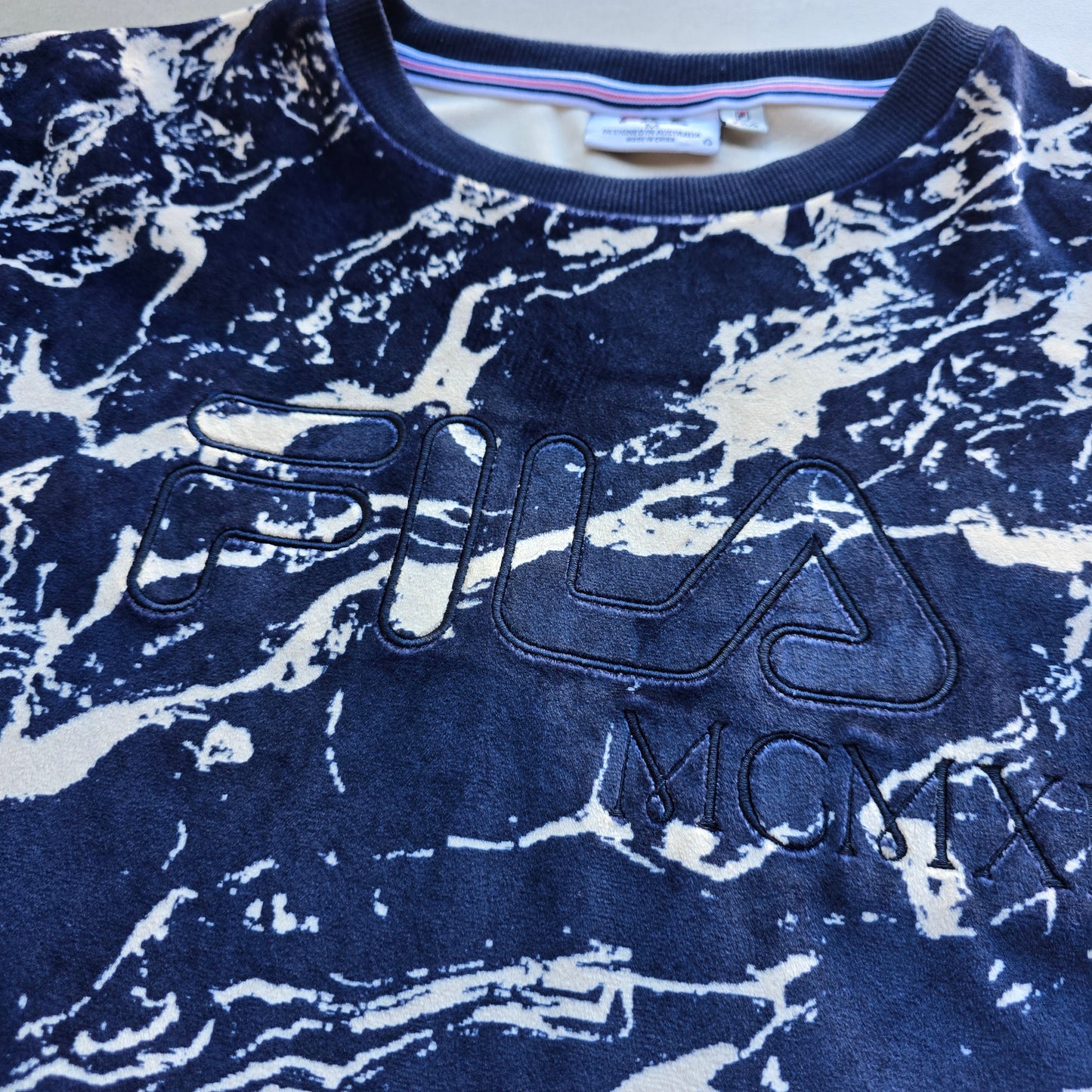 Fila Velour Marble Sweatshirt - M