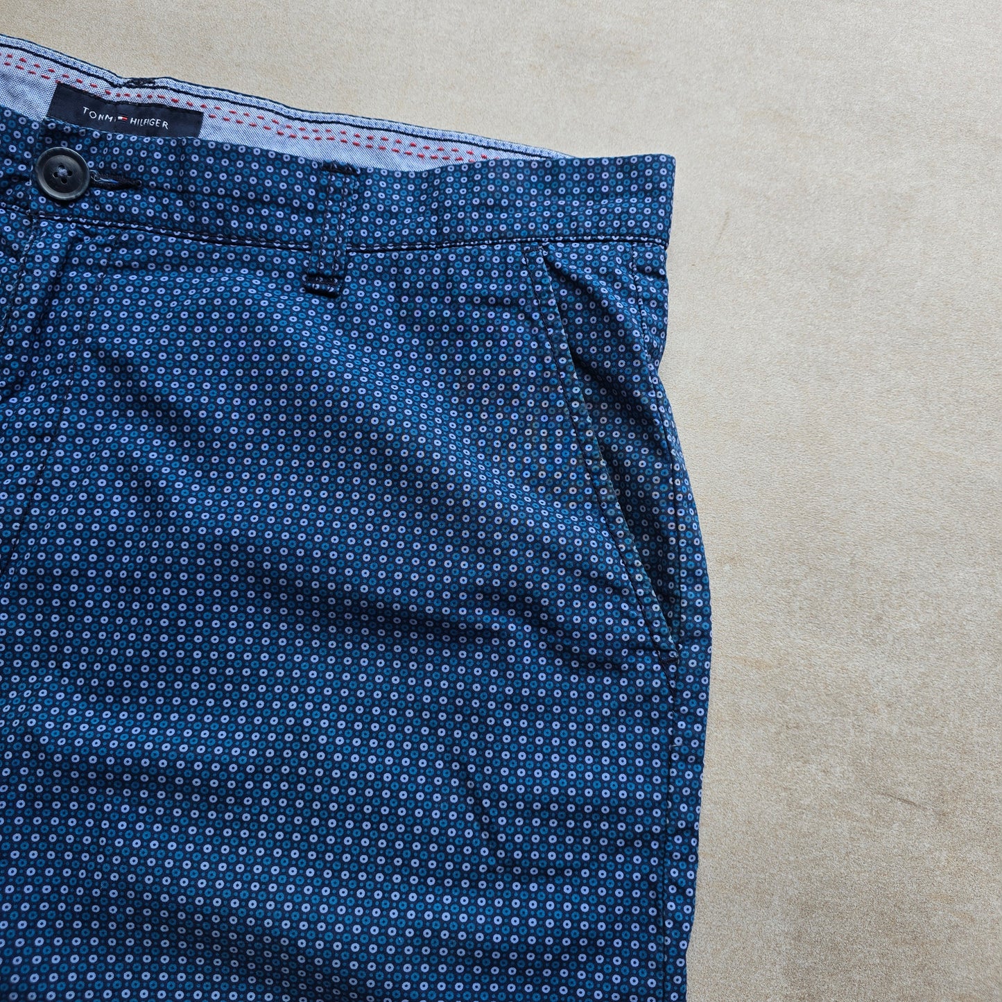 Tommy Hilfiger Shorts - 36