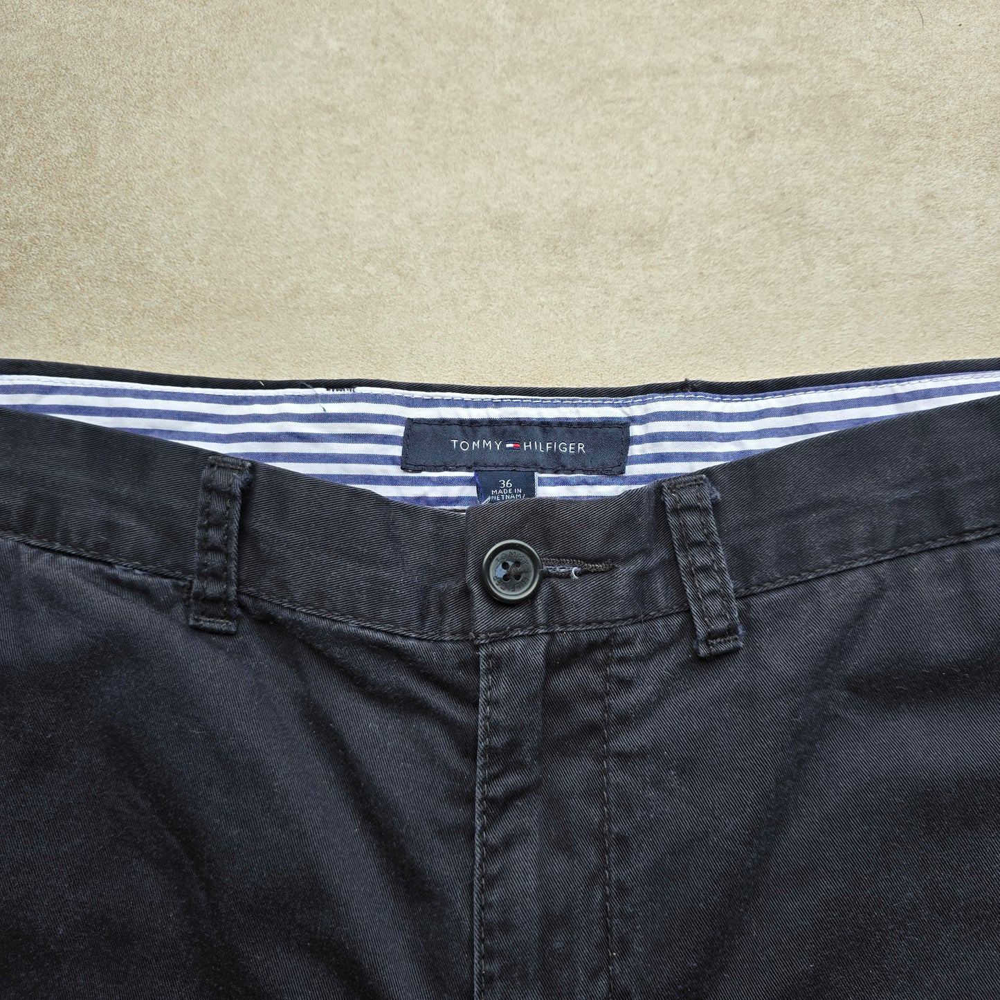 Tommy Hilfiger Shorts - 36/38