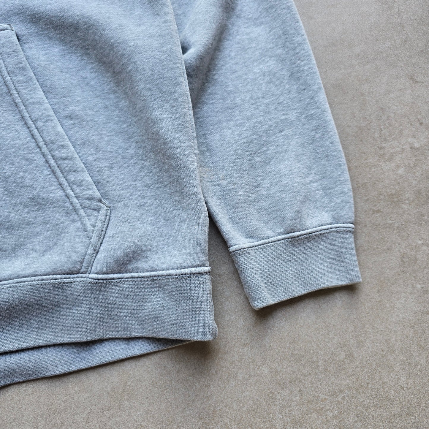 Y2K Nike Hoodie - L