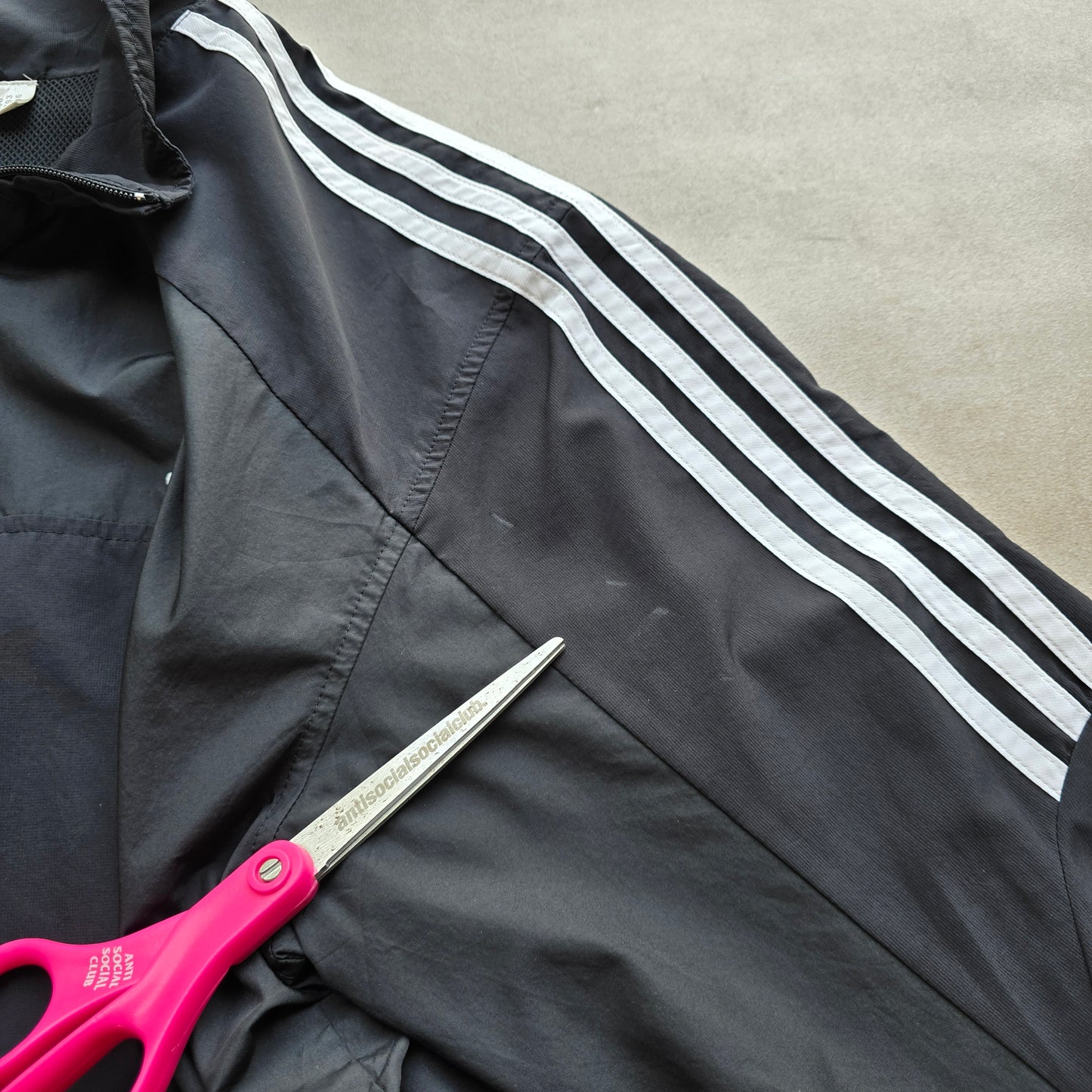 Y2K Adidas Windbreaker Jacket - L