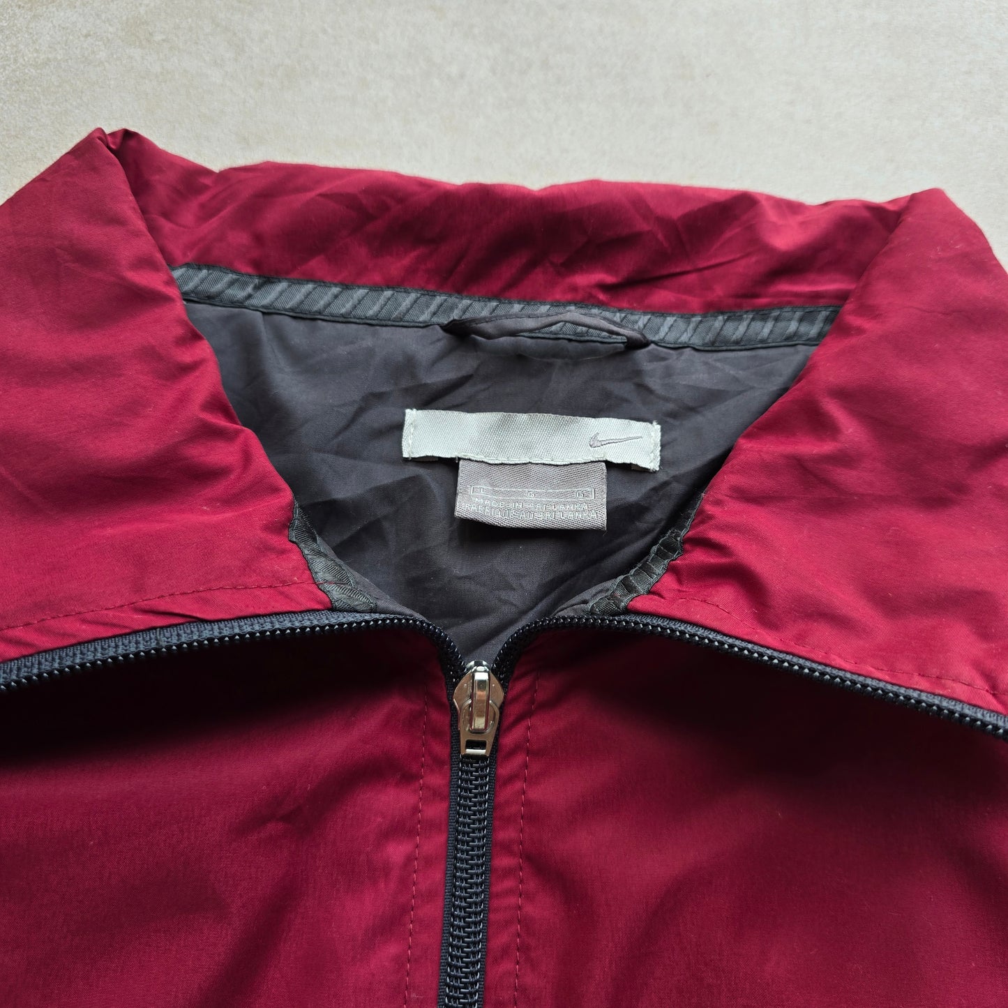 Vintage Nike Embroidered Swoosh Windbreaker Jacket - L