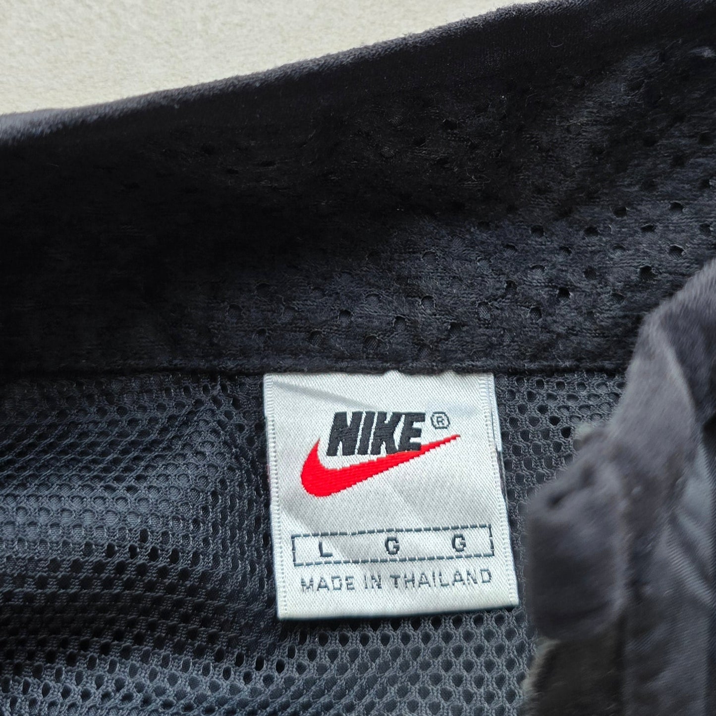 Vintage 90's Nike Windbreaker Jacket - L