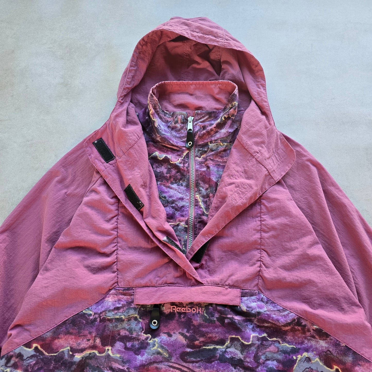 Rare Vintage Reebok Windbreaker Jacket - L