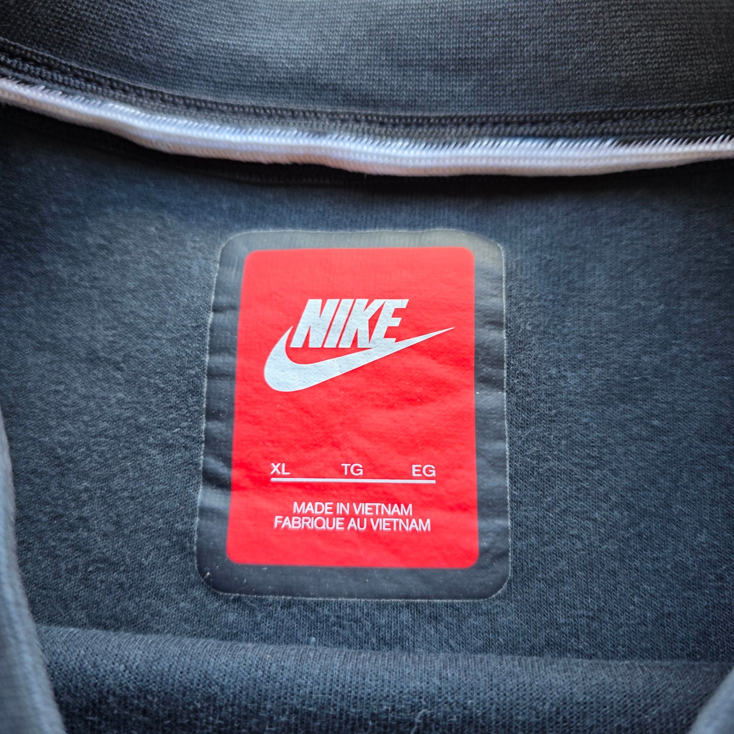 Nike Tech Fleece Sweatshirt - XL