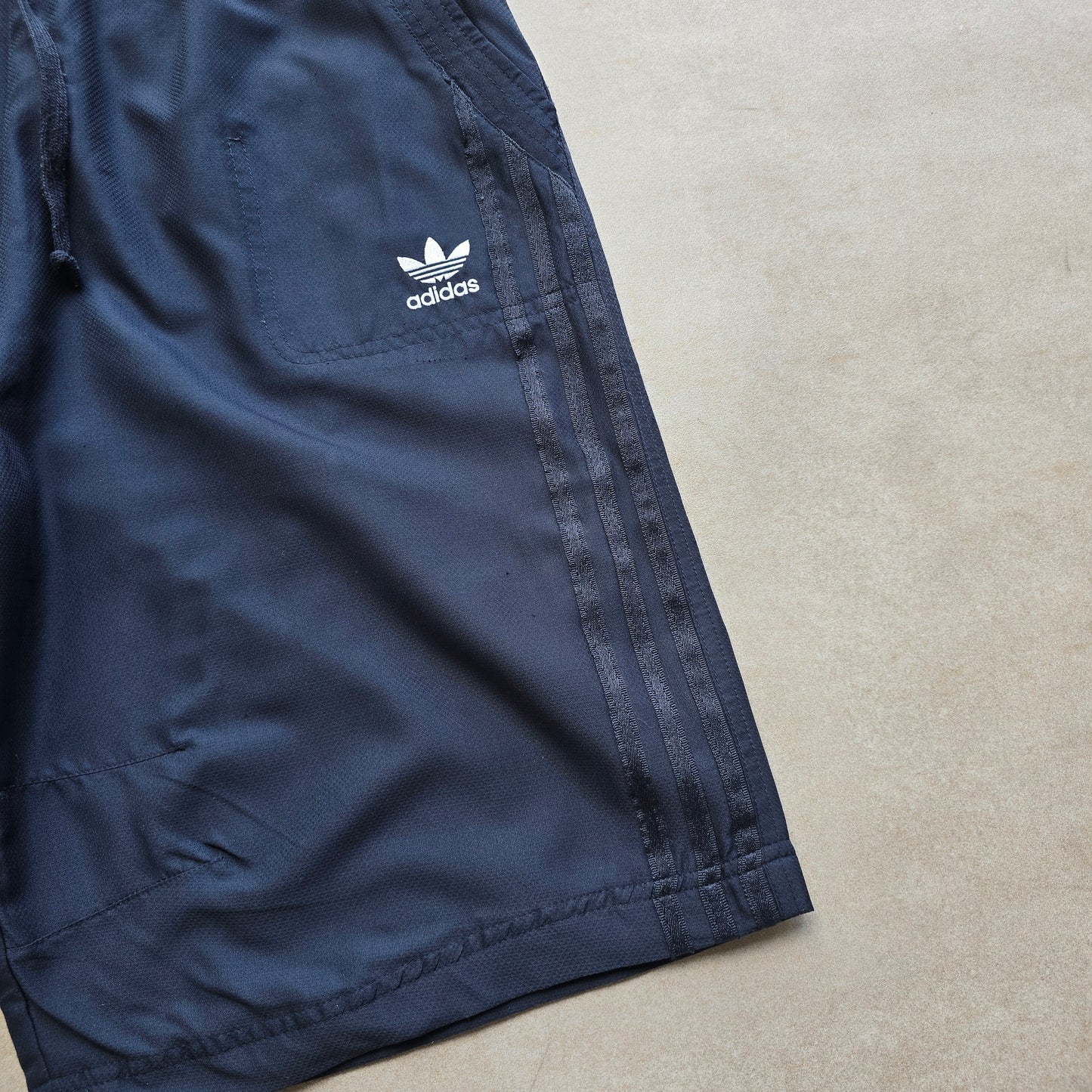 Y2K Adidas Trefoil Australia Shorts - XL
