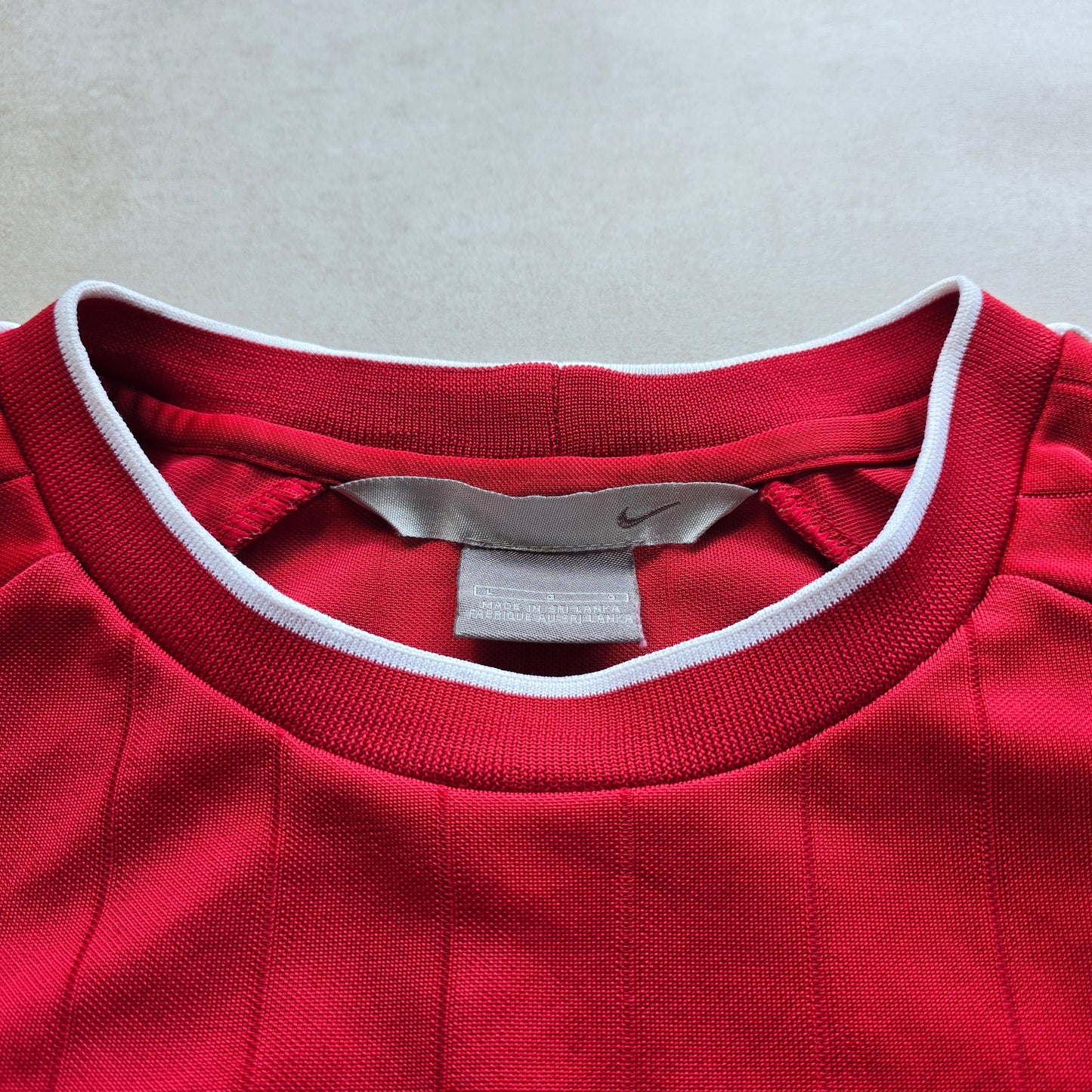 Vintage Nike Striped Lightweight Jersey Tee - L