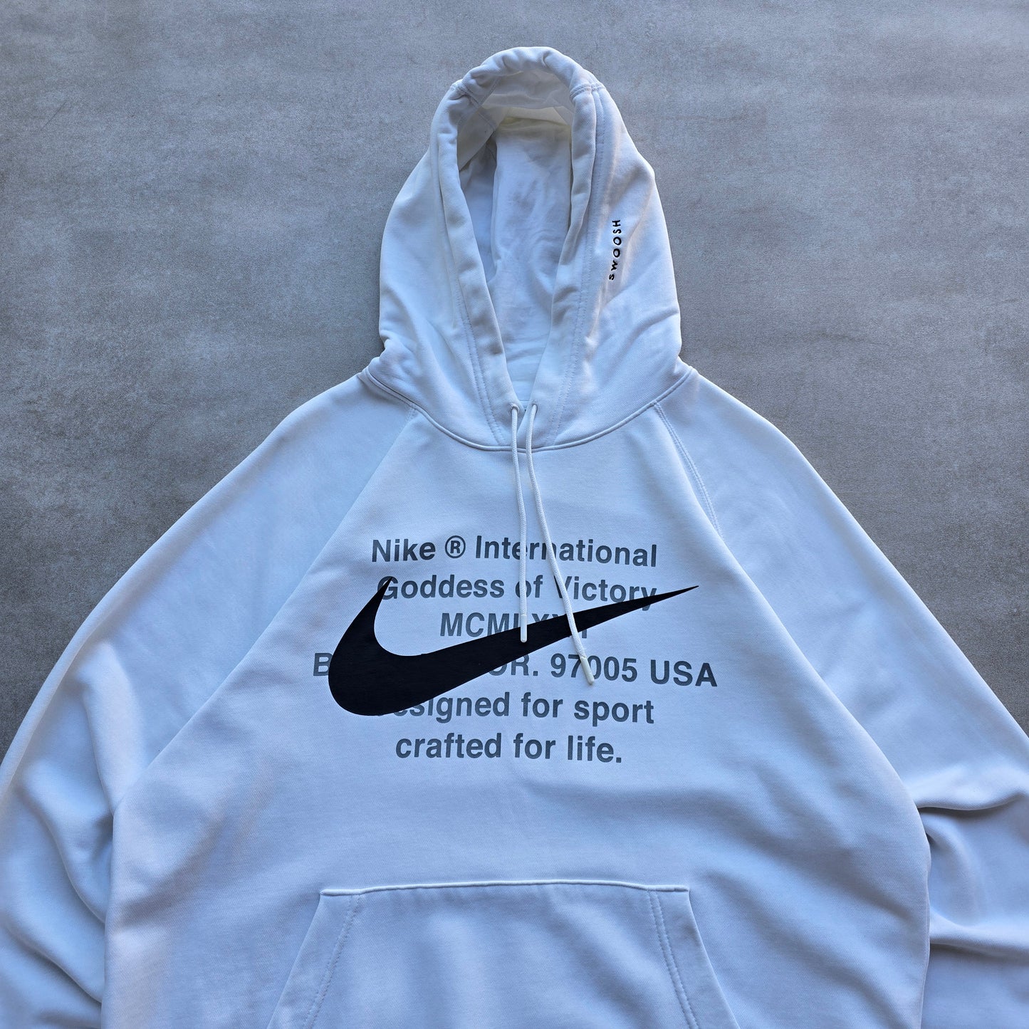 Nike Swoosh Hoodie - L