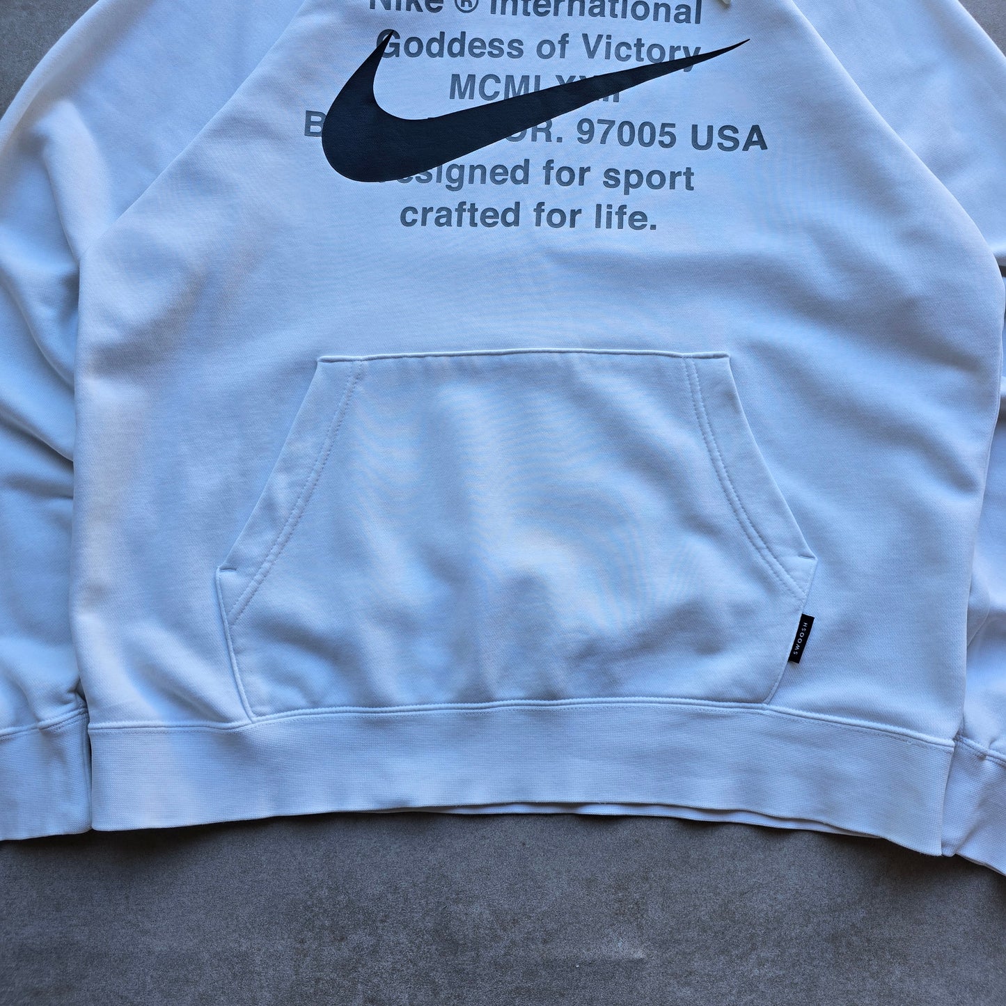 Nike Swoosh Hoodie - L