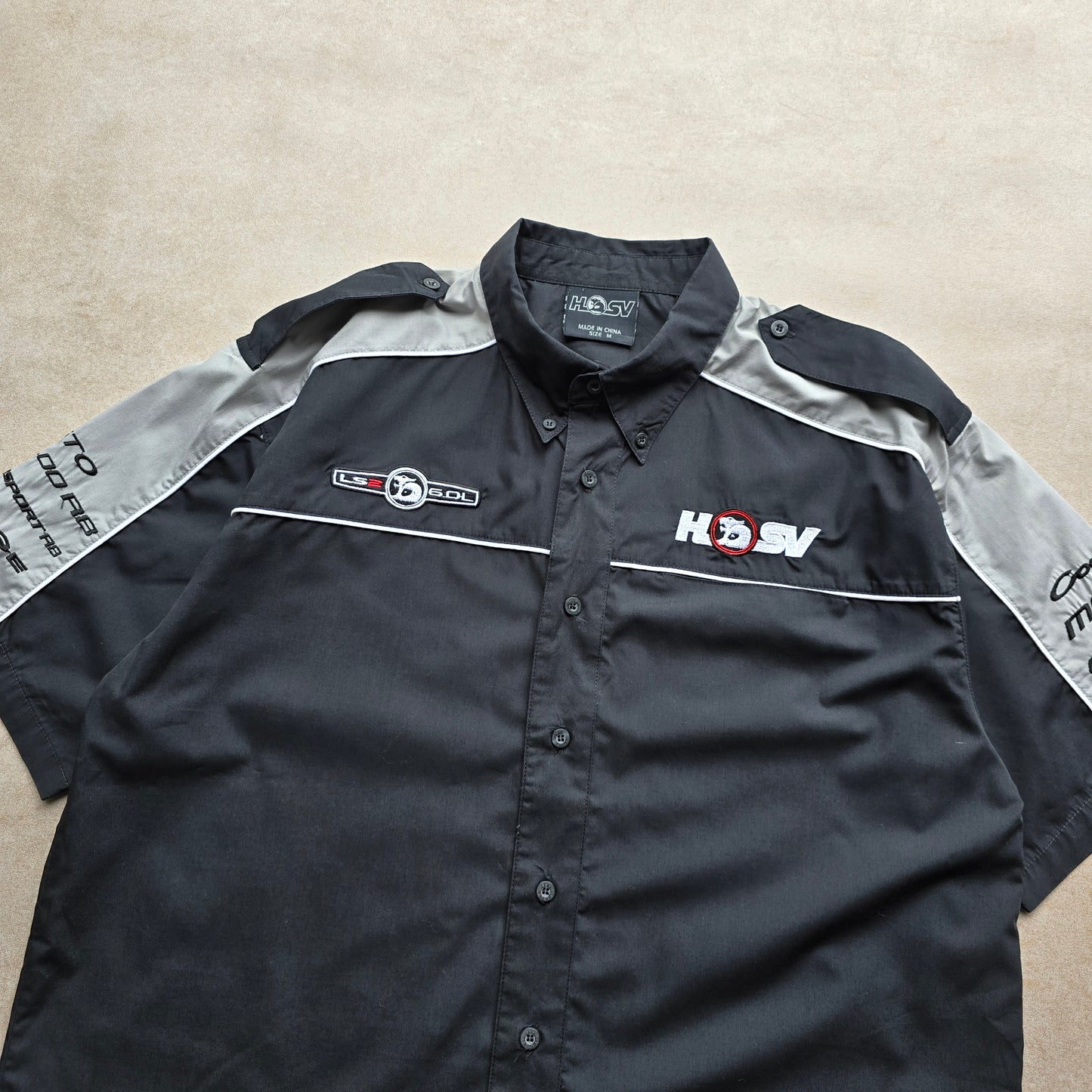 HSV Short Sleeve Button Up Shirt - M